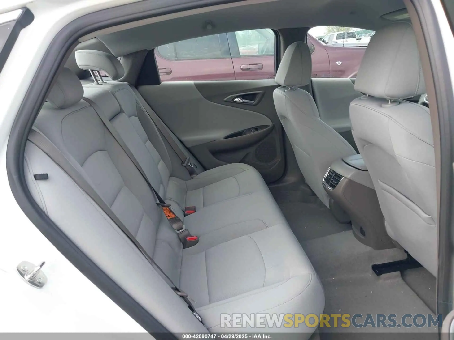 8 Фотография поврежденного автомобиля 1G1ZD5ST7PF176169 CHEVROLET MALIBU 2023