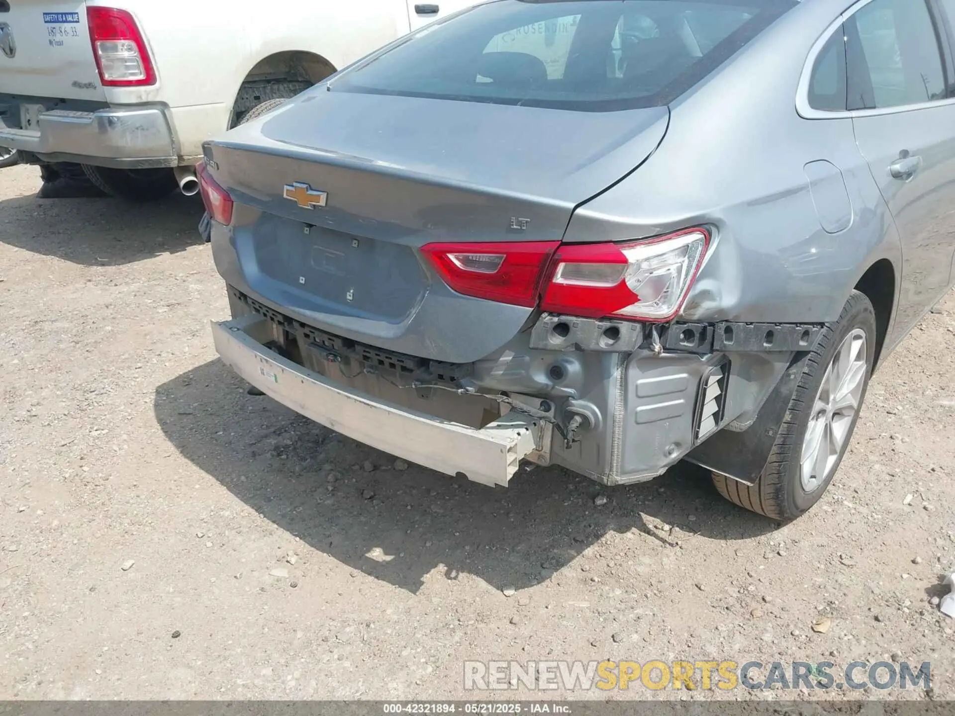 18 Фотография поврежденного автомобиля 1G1ZD5ST7PF211924 CHEVROLET MALIBU 2023
