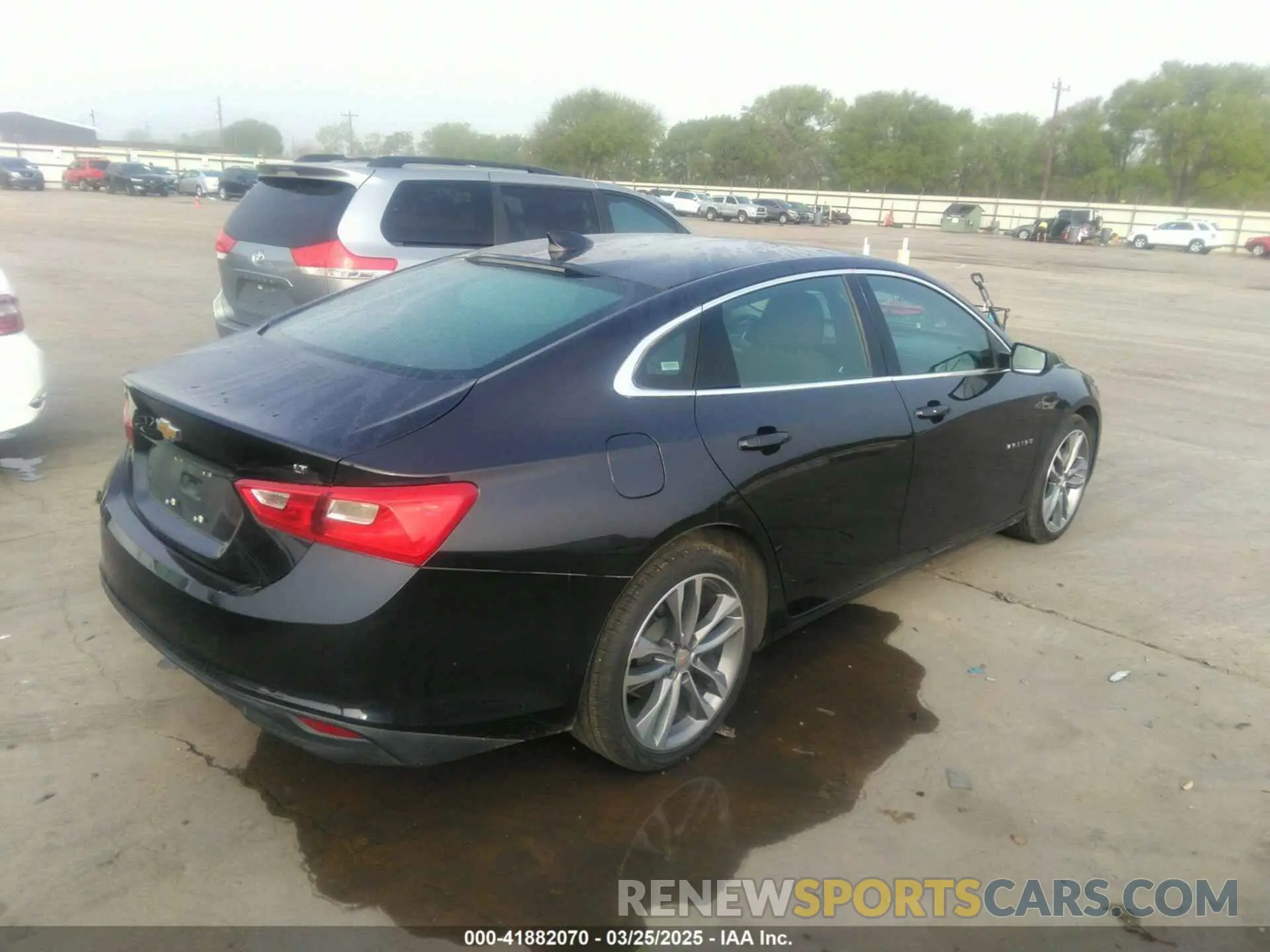 4 Photograph of a damaged car 1G1ZD5ST7PF223121 CHEVROLET MALIBU 2023
