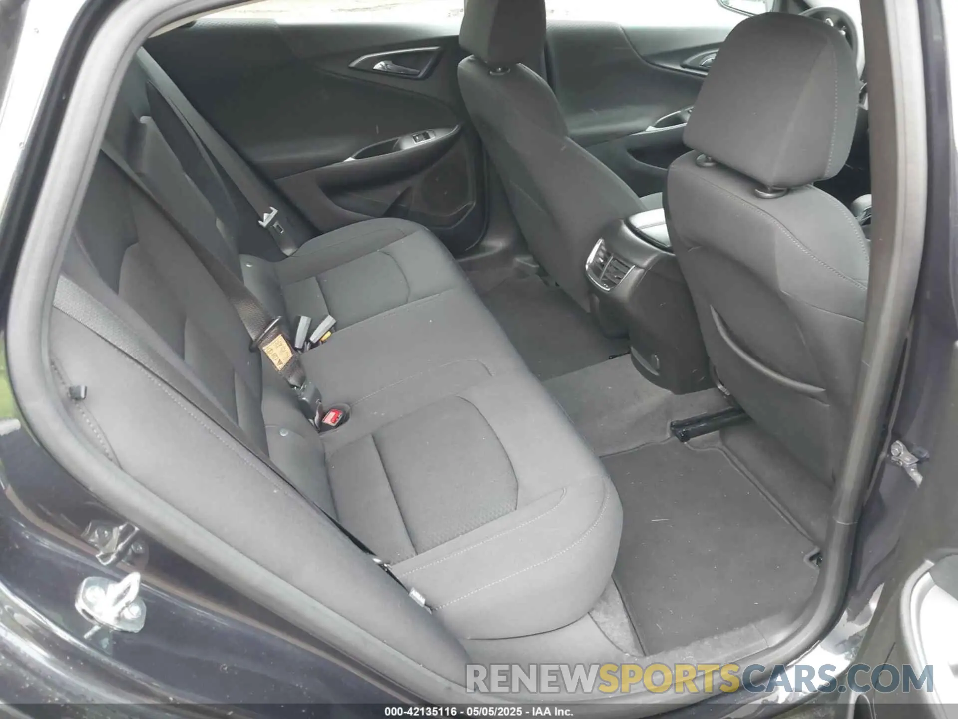 8 Фотография поврежденного автомобиля 1G1ZD5ST7PF239559 CHEVROLET MALIBU 2023