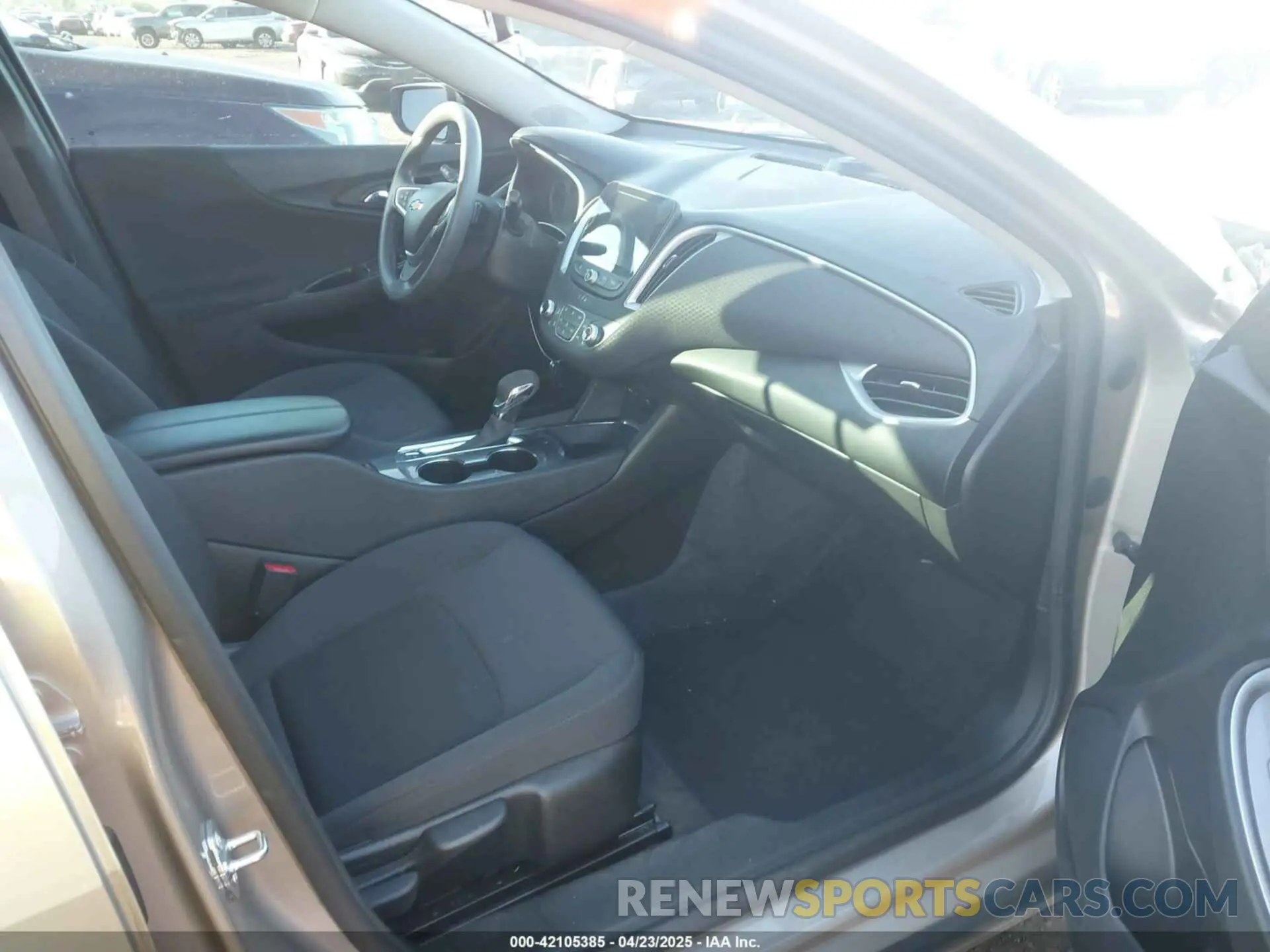 5 Photograph of a damaged car 1G1ZD5ST8PF130656 CHEVROLET MALIBU 2023