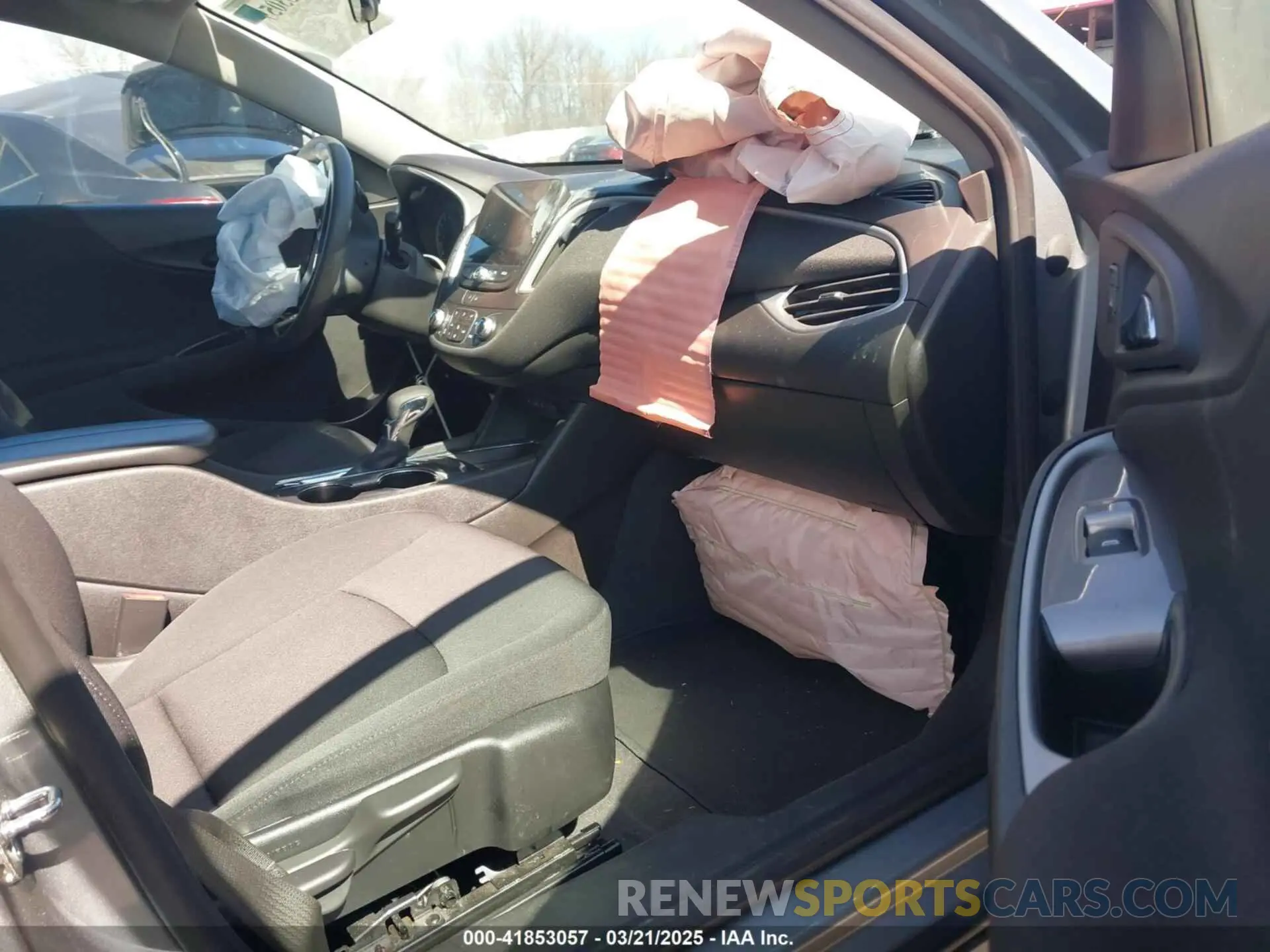 5 Photograph of a damaged car 1G1ZD5ST8PF179114 CHEVROLET MALIBU 2023