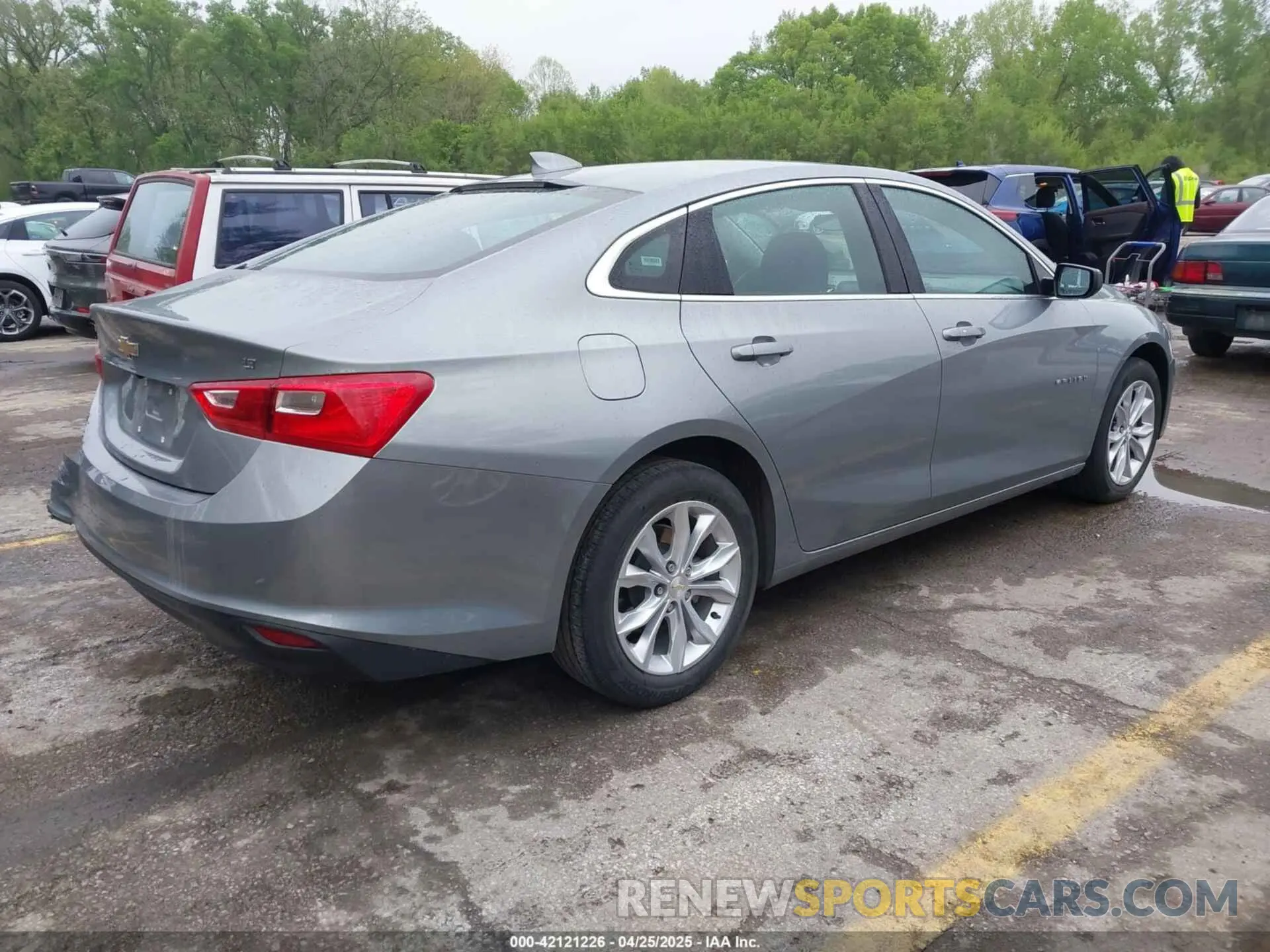 4 Photograph of a damaged car 1G1ZD5ST8PF208112 CHEVROLET MALIBU 2023