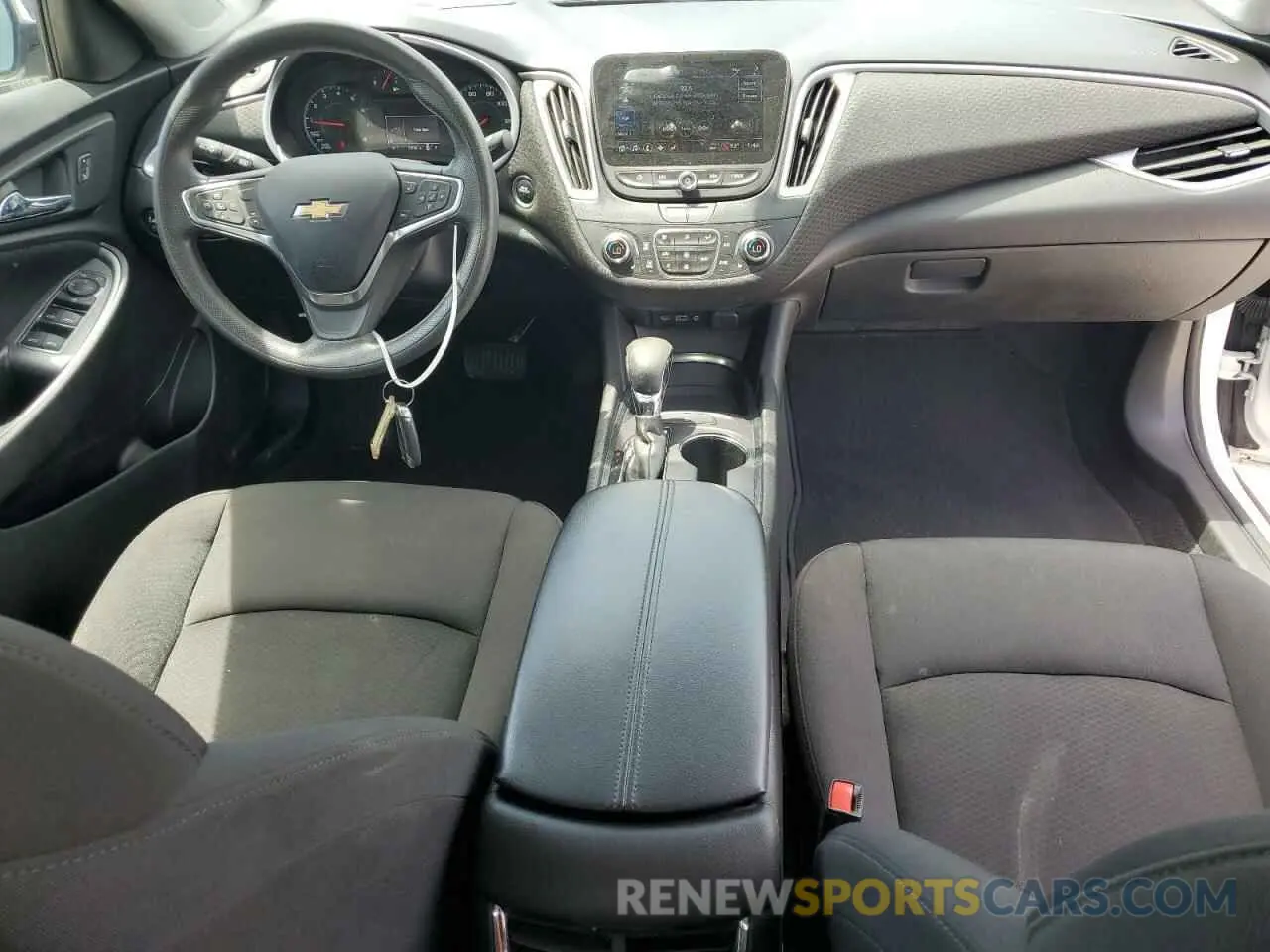 8 Photograph of a damaged car 1G1ZD5ST9PF181597 CHEVROLET MALIBU 2023