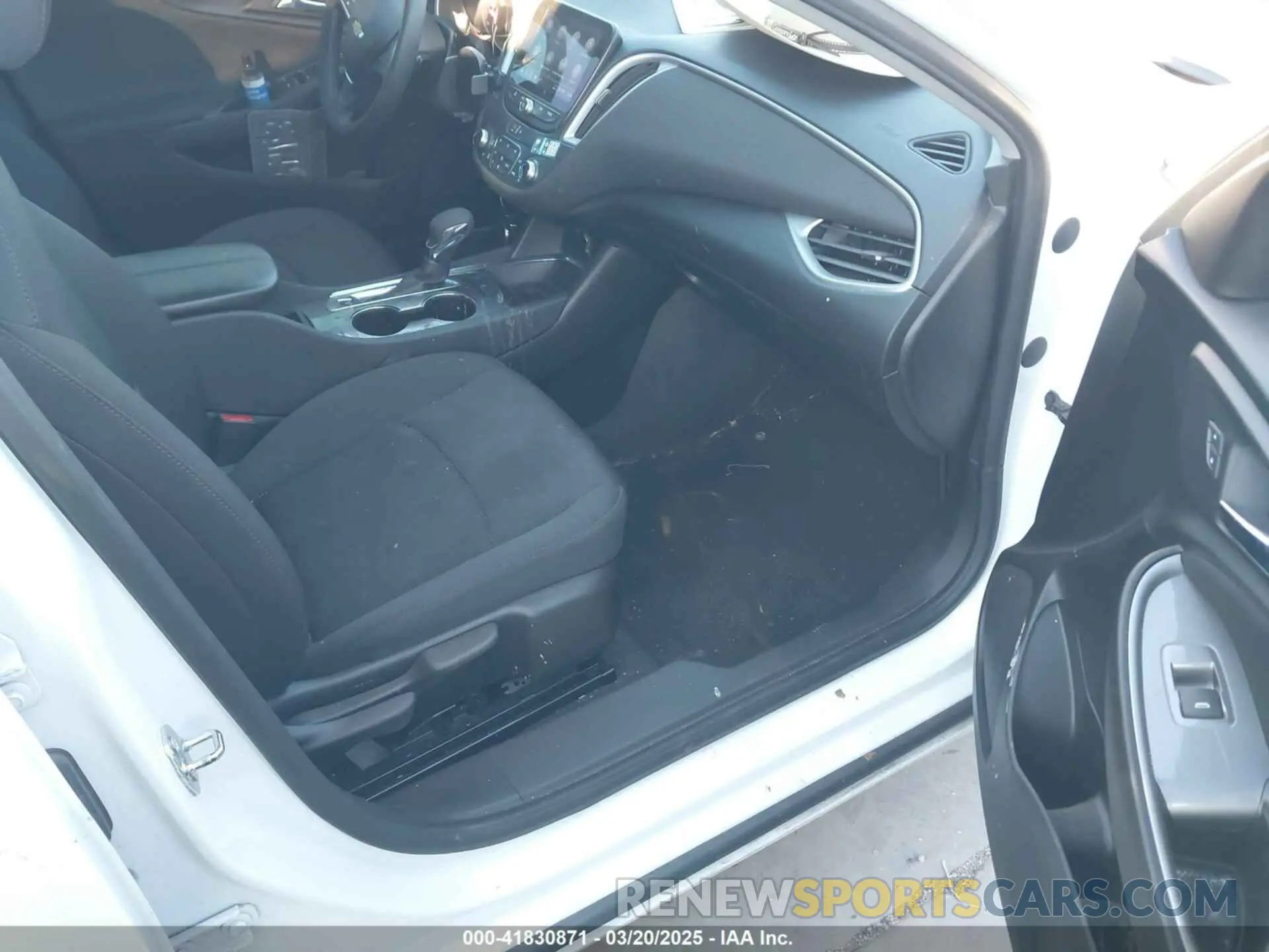 5 Photograph of a damaged car 1G1ZD5ST9PF227008 CHEVROLET MALIBU 2023