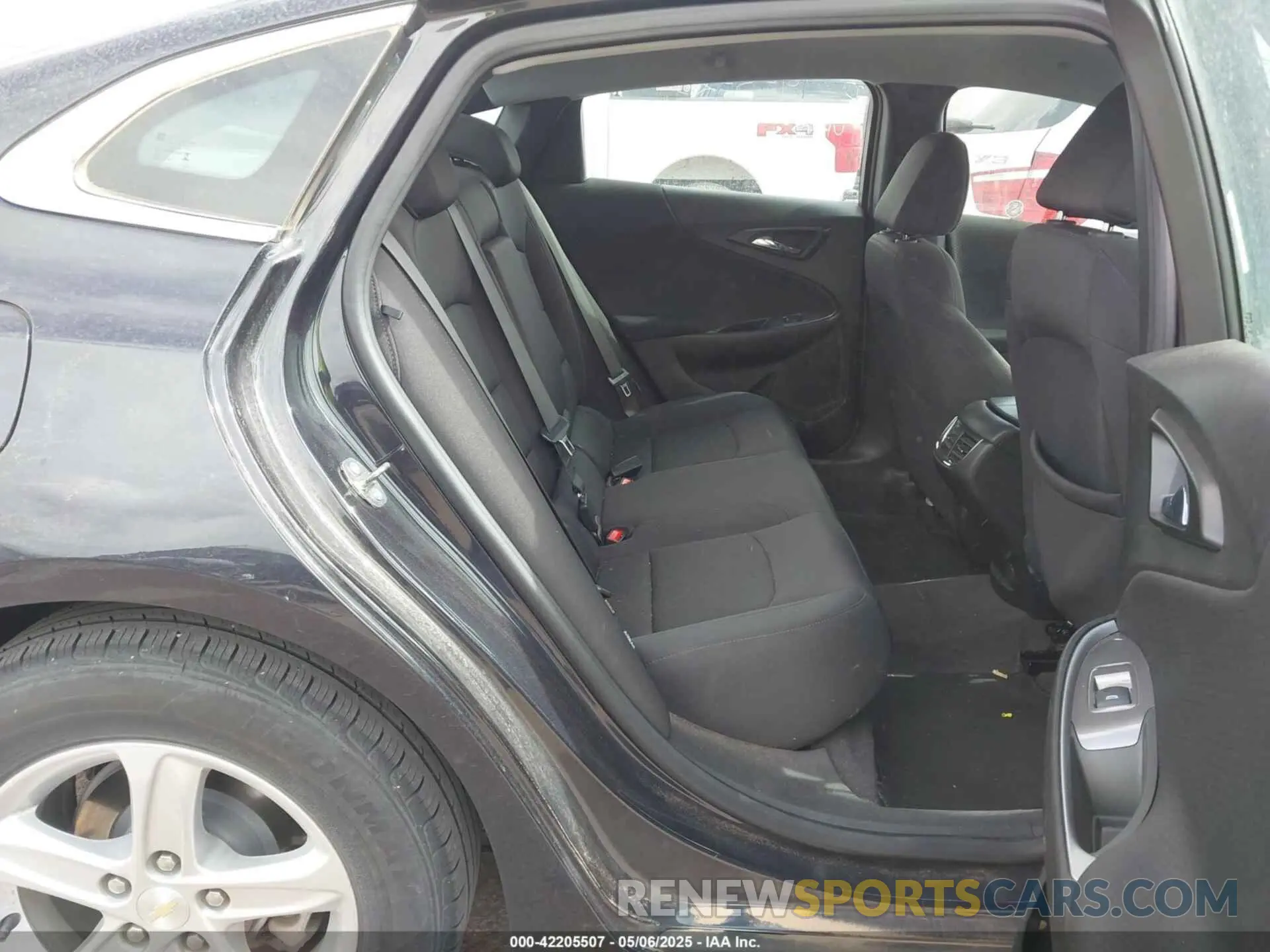 8 Фотография поврежденного автомобиля 1G1ZD5ST9PF229776 CHEVROLET MALIBU 2023