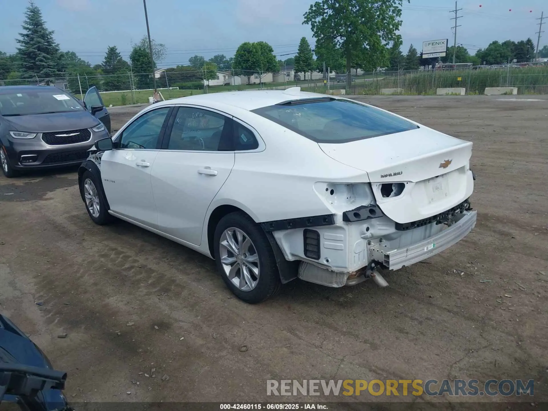 3 Фотография поврежденного автомобиля 1G1ZD5STXPF232430 CHEVROLET MALIBU 2023