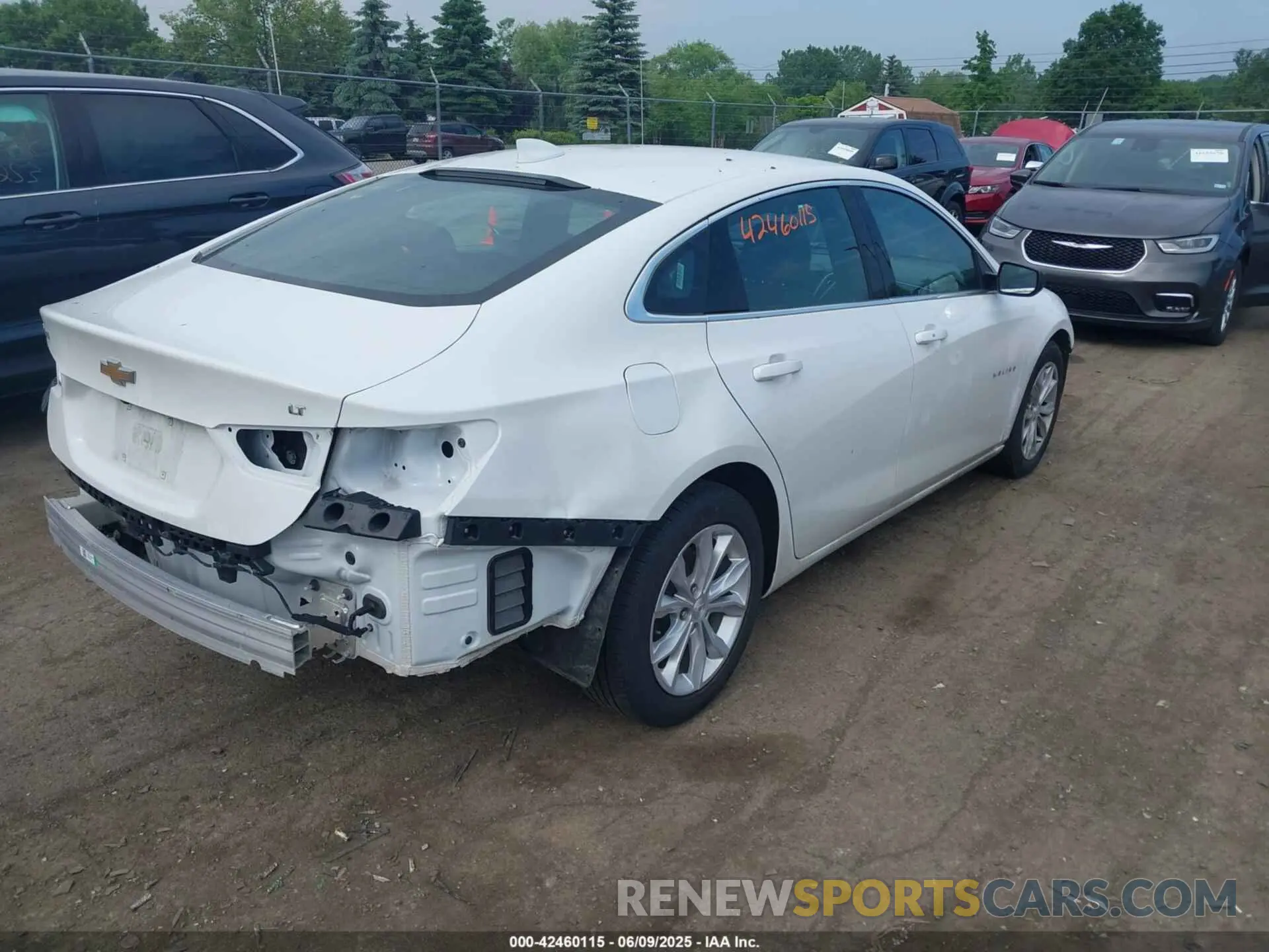 4 Фотография поврежденного автомобиля 1G1ZD5STXPF232430 CHEVROLET MALIBU 2023