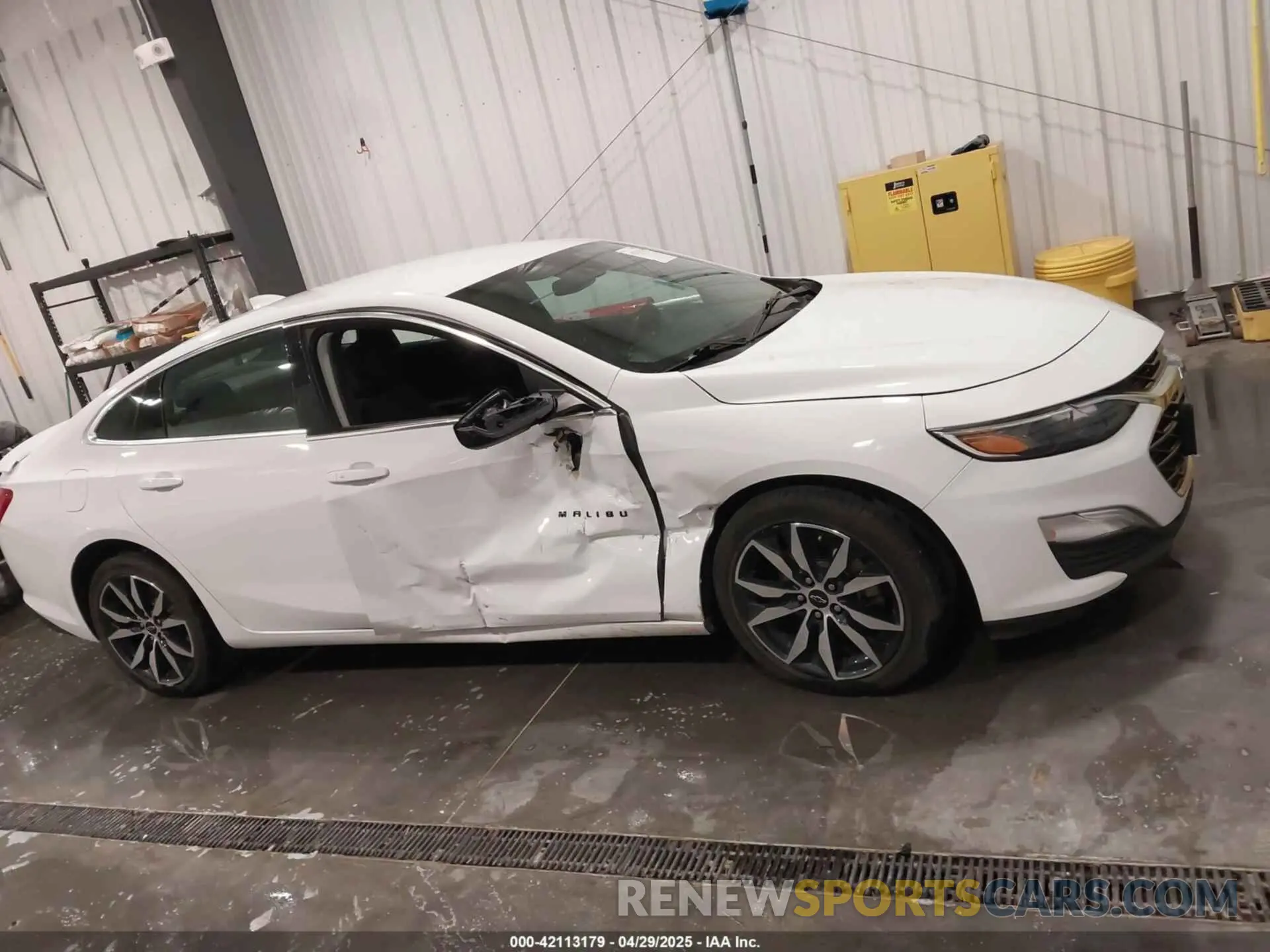 13 Photograph of a damaged car 1G1ZG5ST6PF121526 CHEVROLET MALIBU 2023