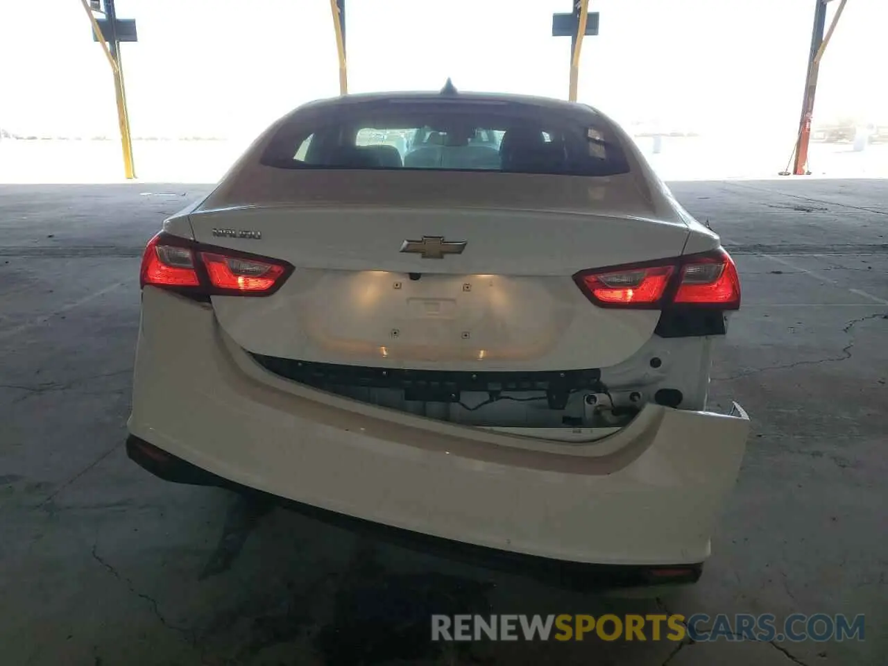 6 Фотография поврежденного автомобиля 1G1ZC5ST8RF233789 CHEVROLET MALIBU 2024