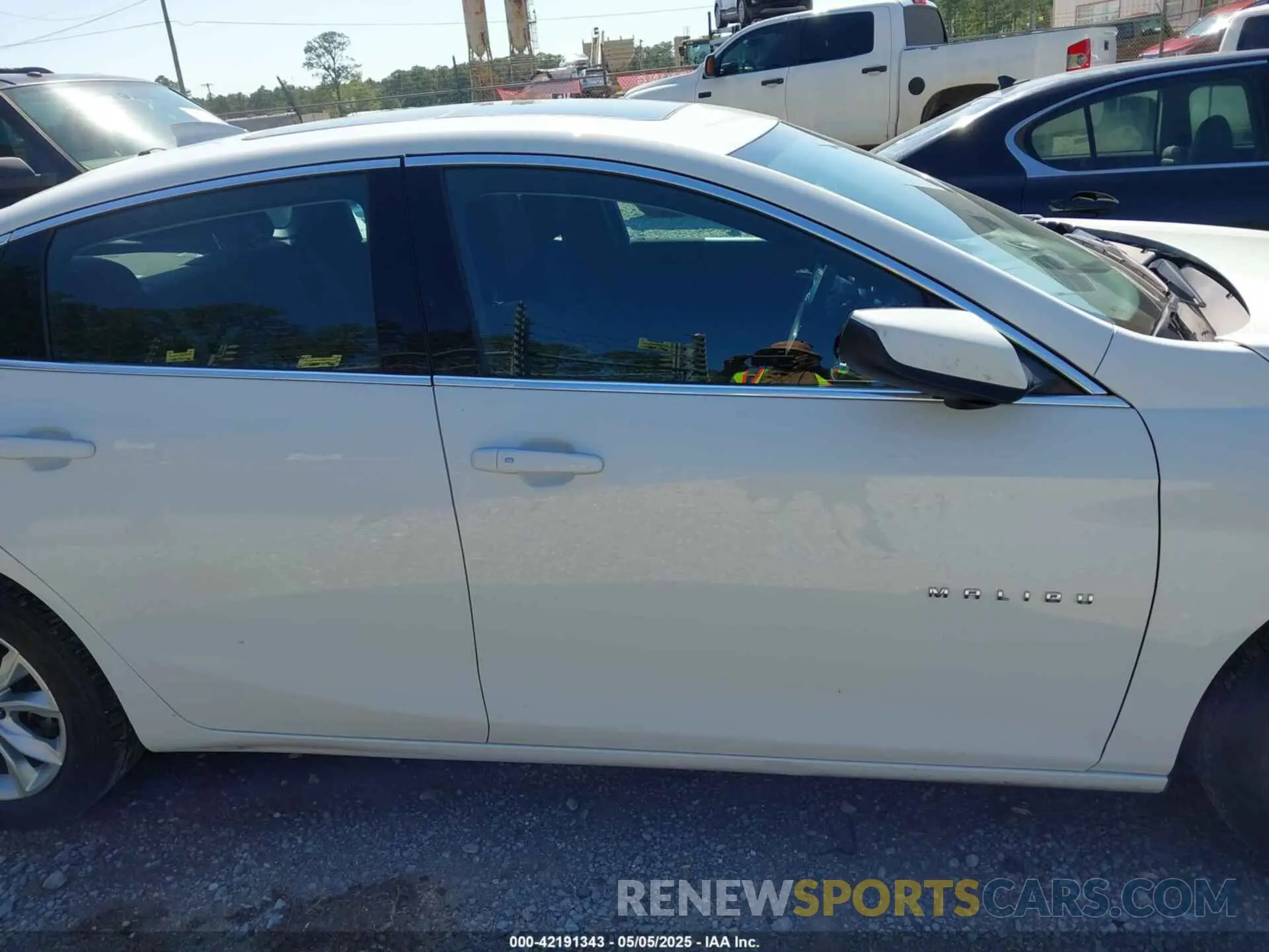 13 Photograph of a damaged car 1G1ZD5ST0RF133229 CHEVROLET MALIBU 2024
