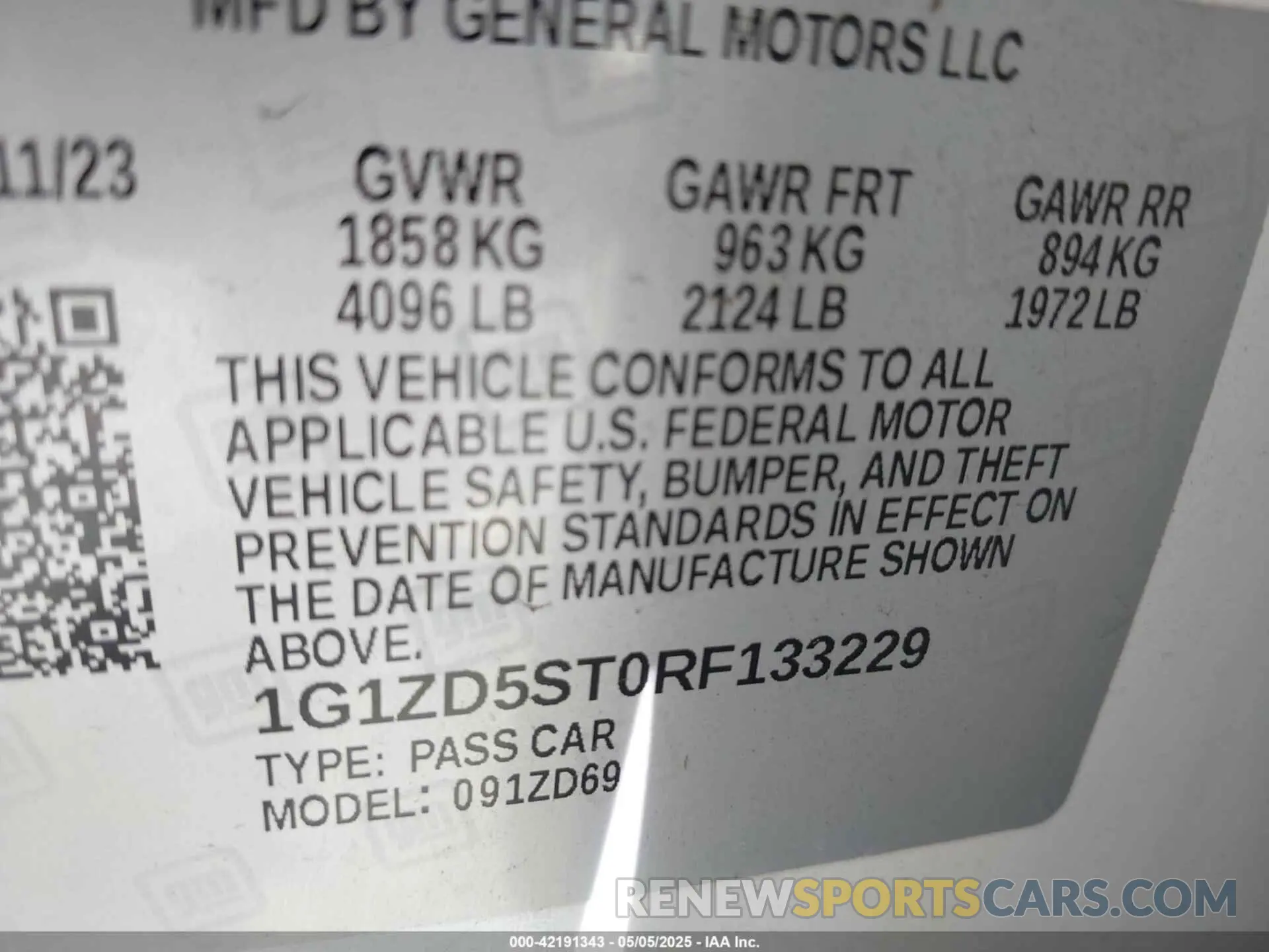 9 Photograph of a damaged car 1G1ZD5ST0RF133229 CHEVROLET MALIBU 2024