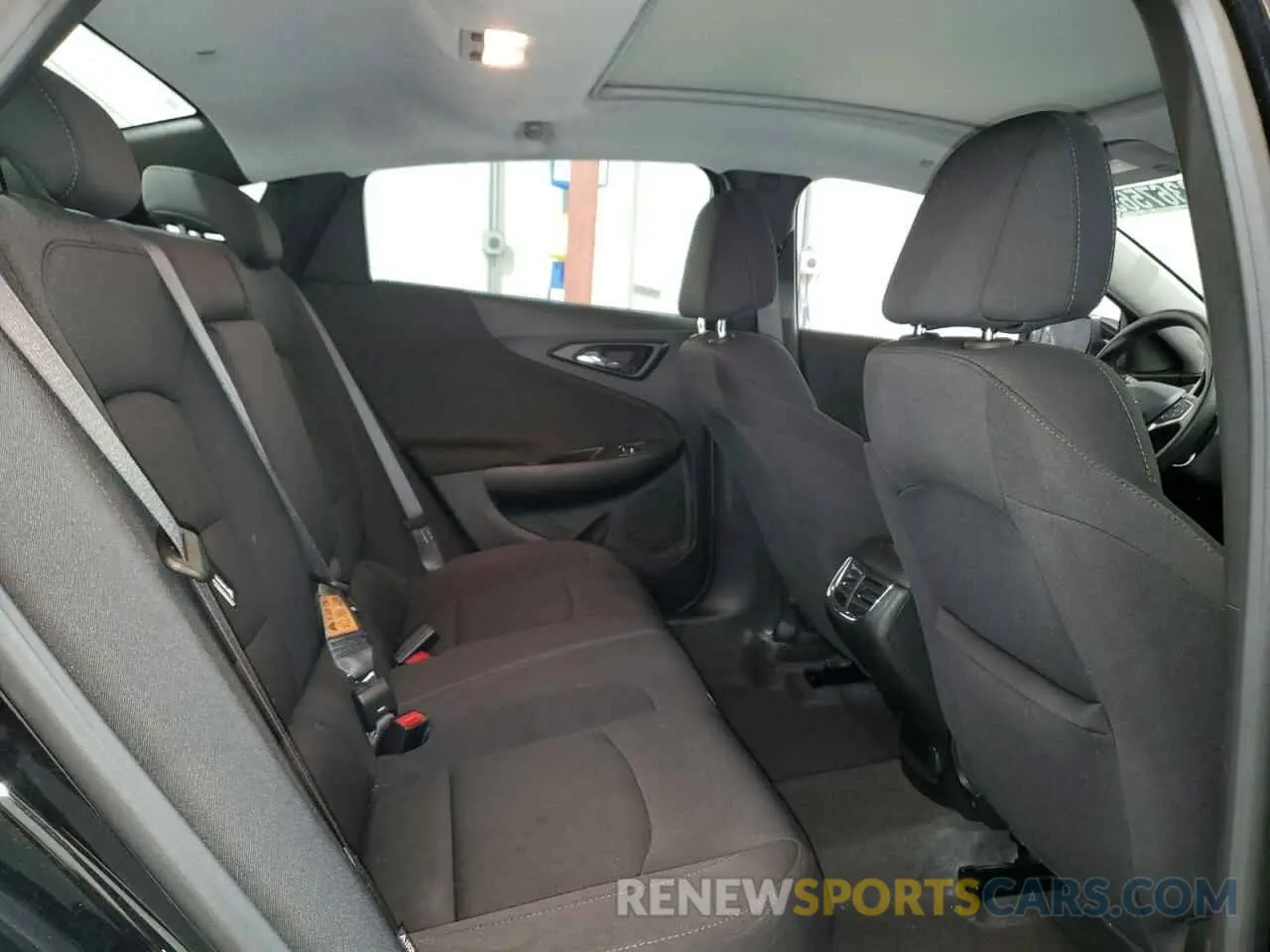 10 Фотография поврежденного автомобиля 1G1ZD5ST0RF144585 CHEVROLET MALIBU 2024