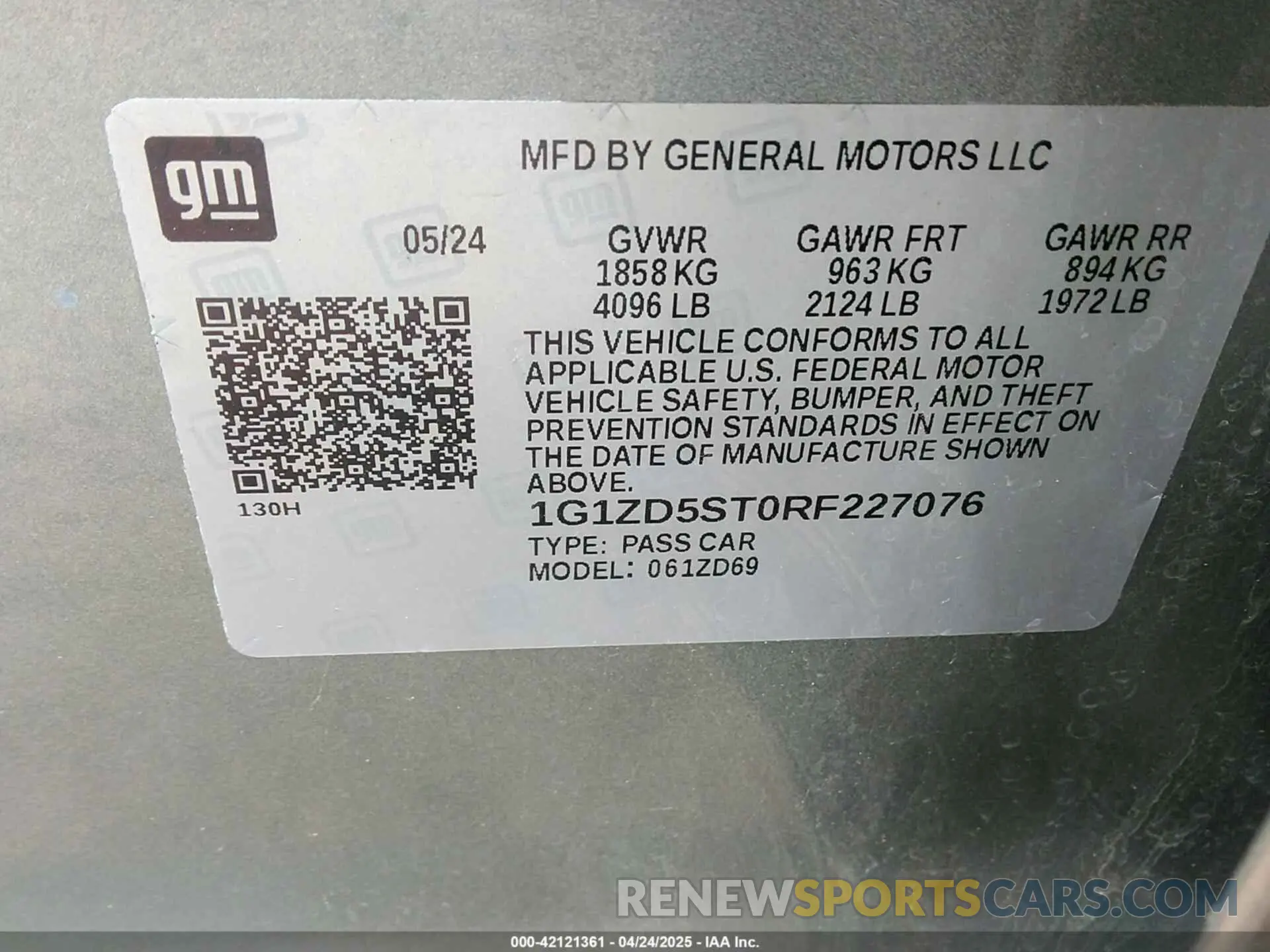 9 Photograph of a damaged car 1G1ZD5ST0RF227076 CHEVROLET MALIBU 2024