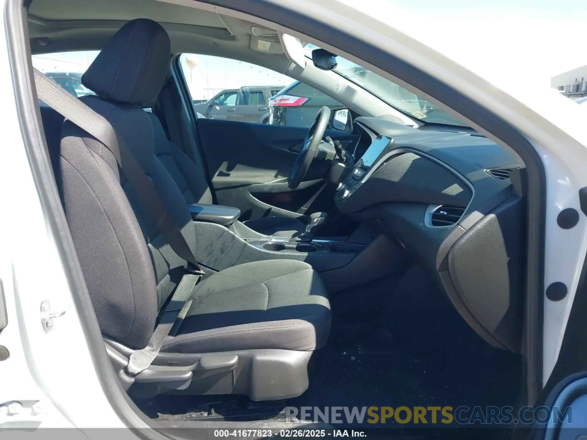 5 Photograph of a damaged car 1G1ZD5ST1RF109716 CHEVROLET MALIBU 2024