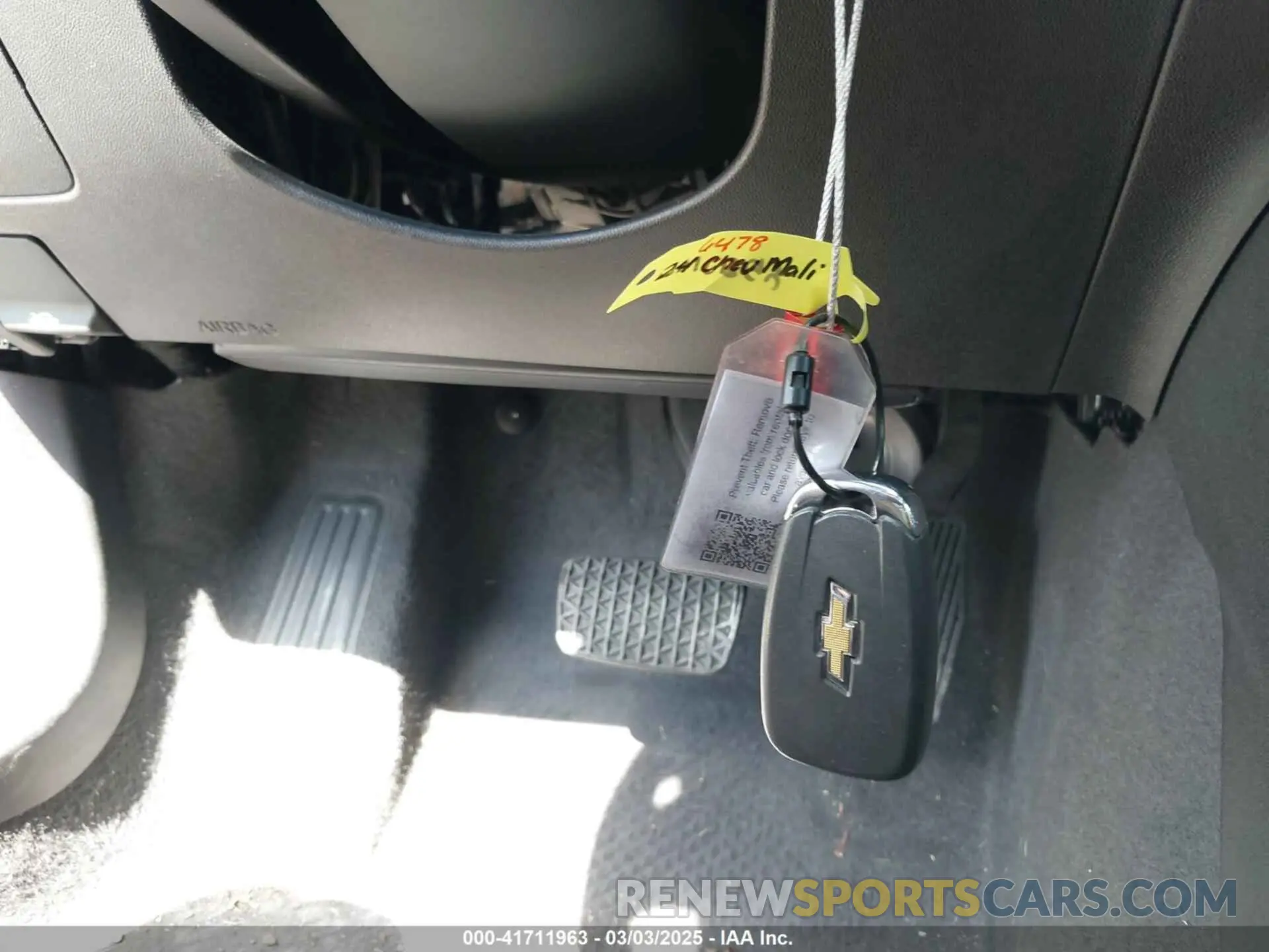 11 Photograph of a damaged car 1G1ZD5ST1RF118643 CHEVROLET MALIBU 2024