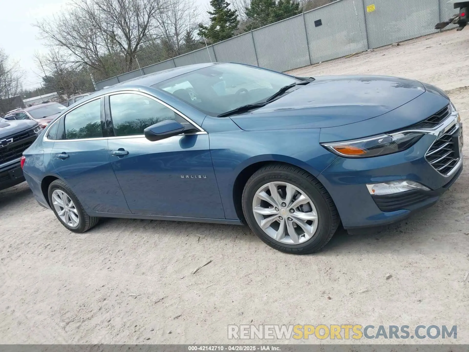13 Photograph of a damaged car 1G1ZD5ST2RF169200 CHEVROLET MALIBU 2024