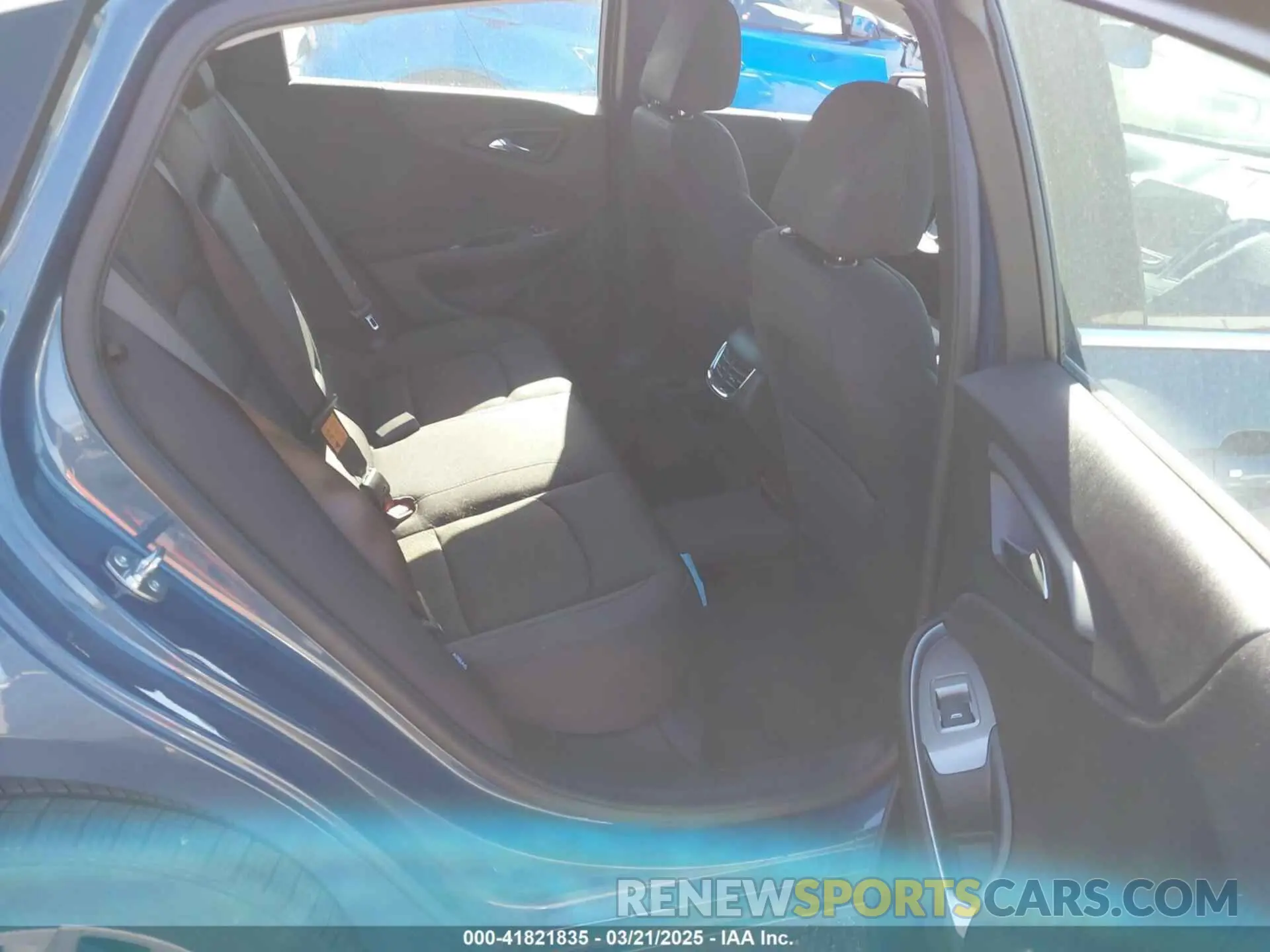 8 Photograph of a damaged car 1G1ZD5ST3RF249217 CHEVROLET MALIBU 2024