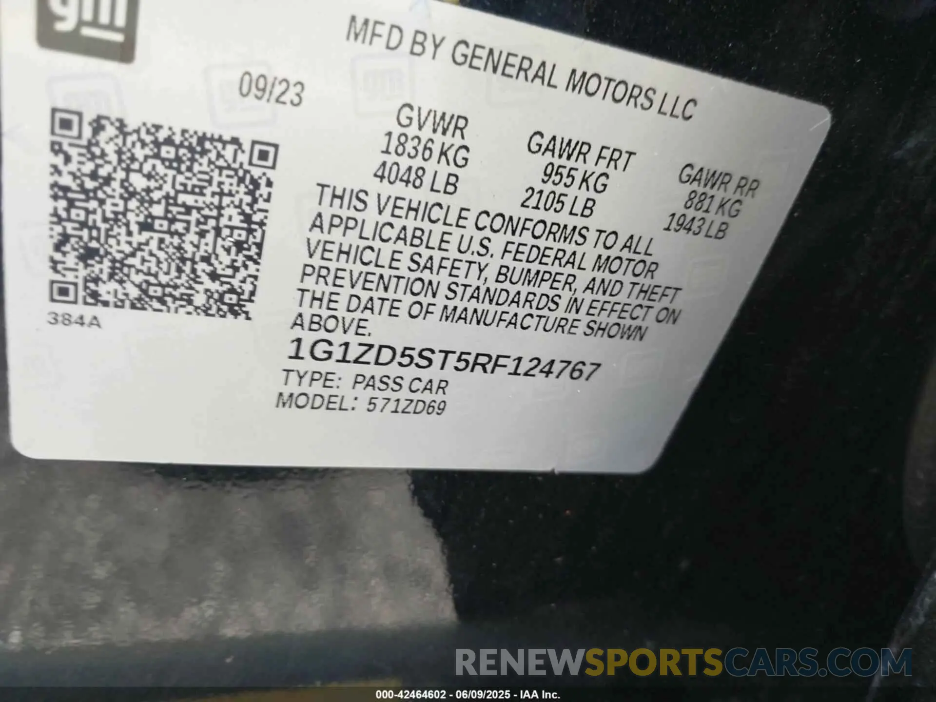 9 Photograph of a damaged car 1G1ZD5ST5RF124767 CHEVROLET MALIBU 2024
