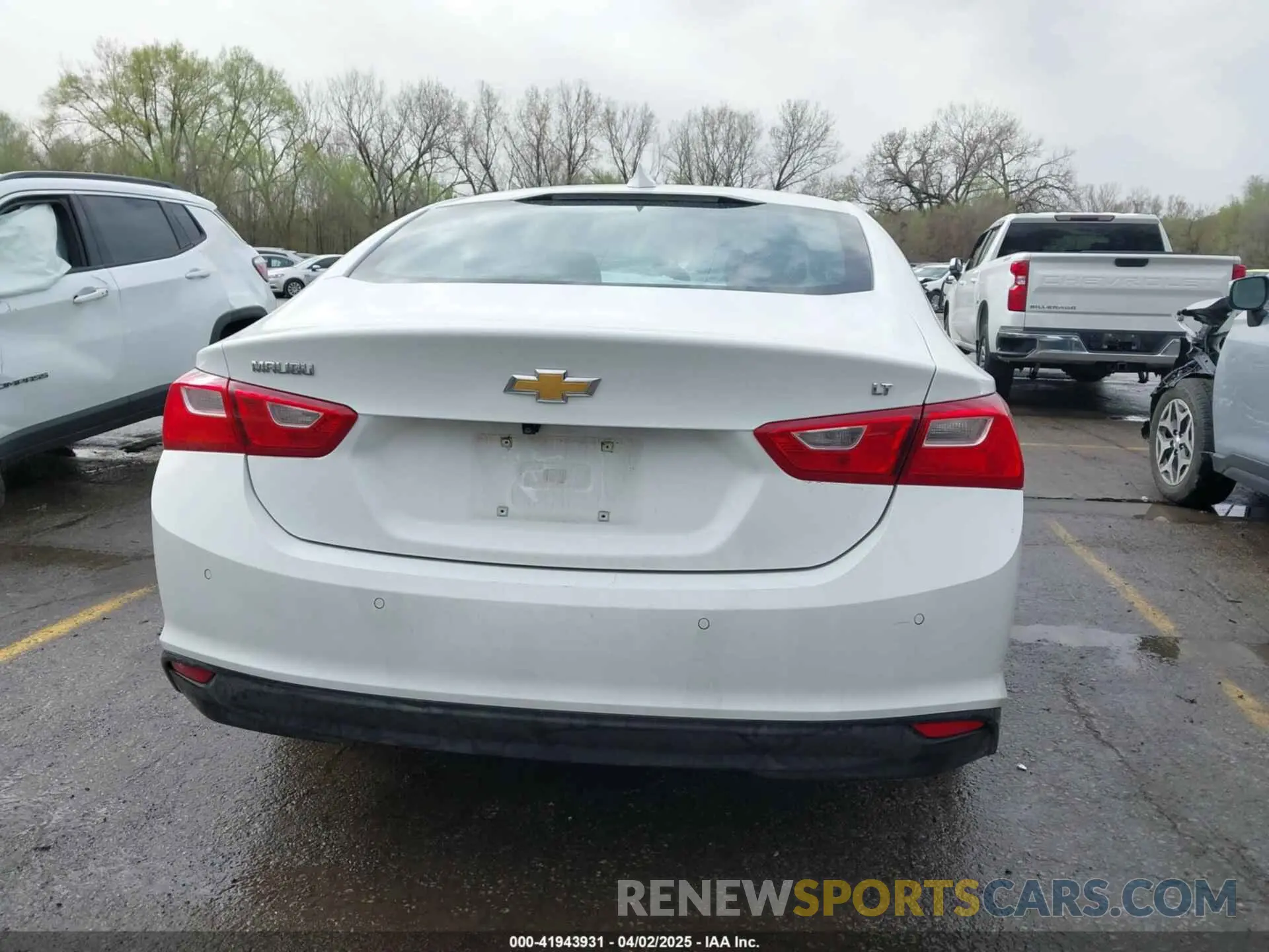 16 Photograph of a damaged car 1G1ZD5ST5RF128382 CHEVROLET MALIBU 2024