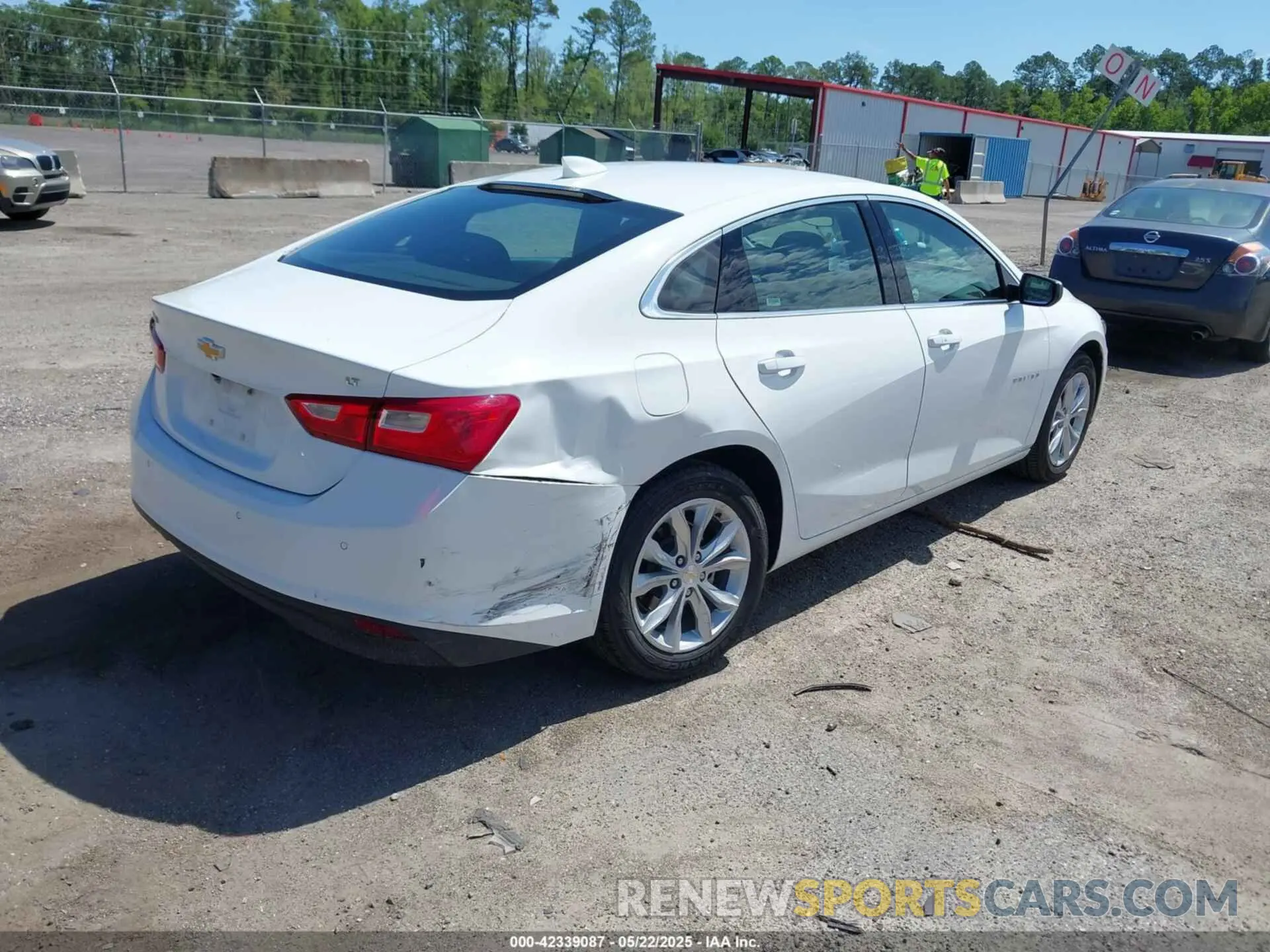 4 Фотография поврежденного автомобиля 1G1ZD5ST5RF176173 CHEVROLET MALIBU 2024