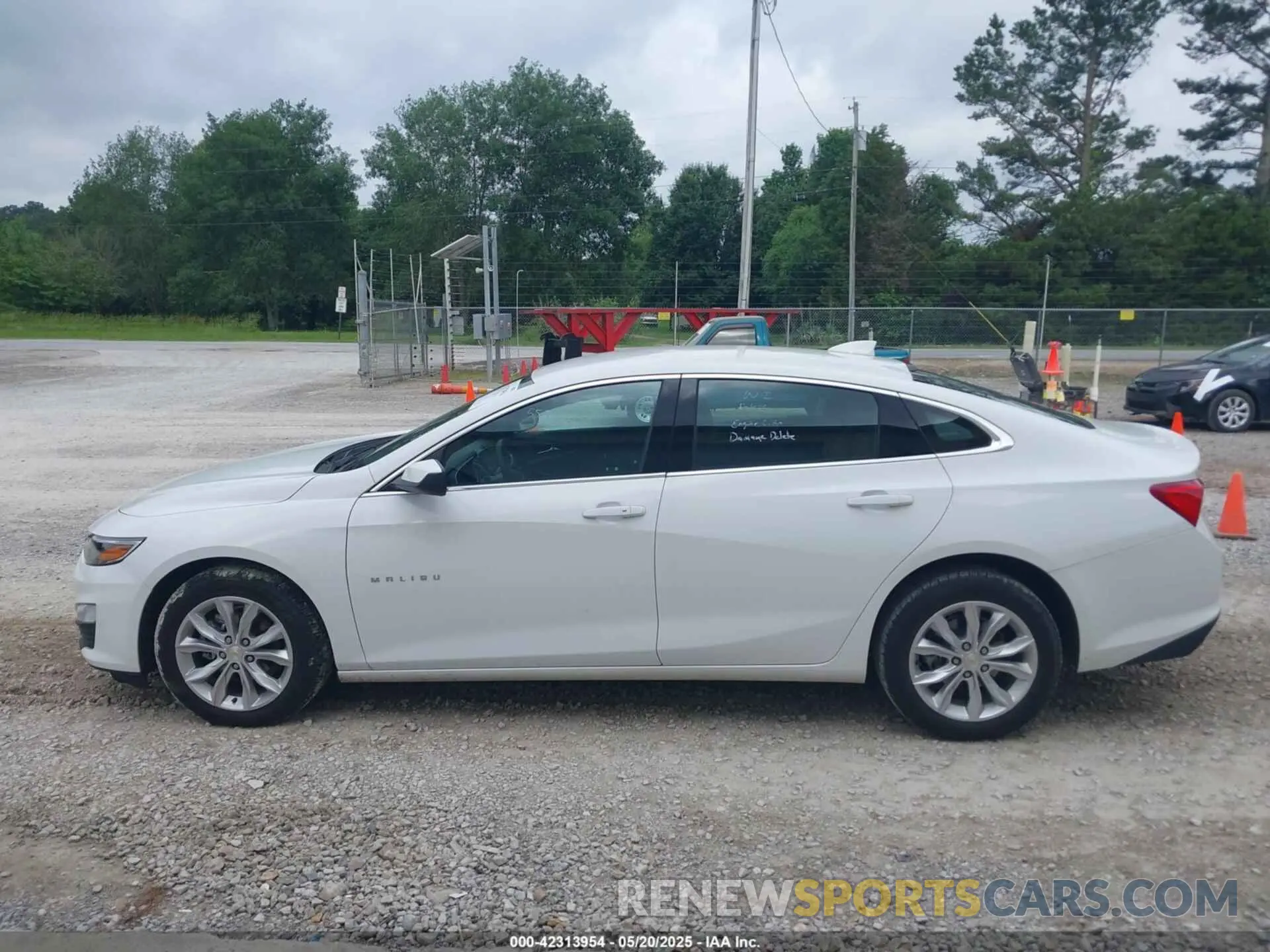 14 Photograph of a damaged car 1G1ZD5ST6RF143392 CHEVROLET MALIBU 2024