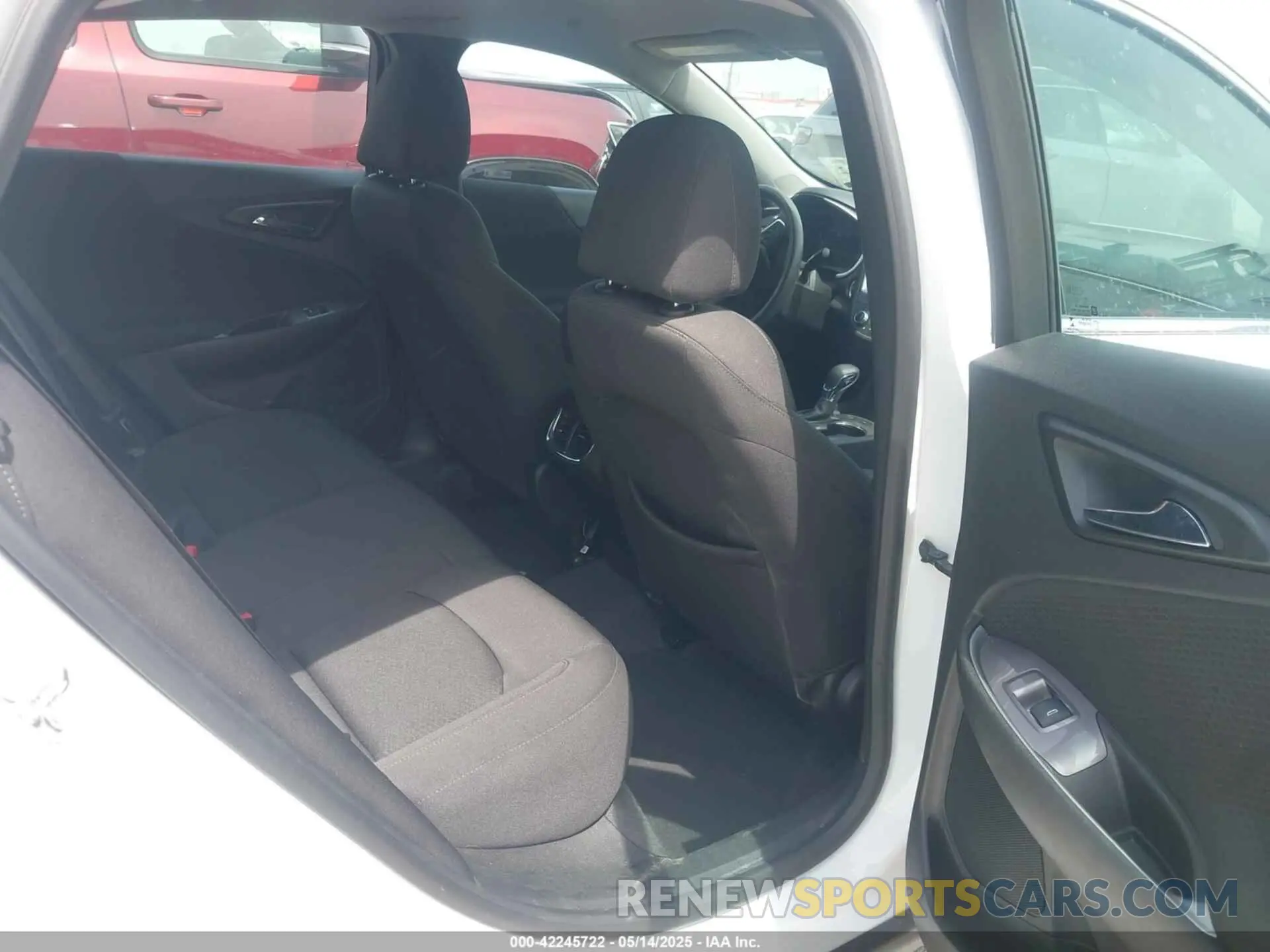 8 Фотография поврежденного автомобиля 1G1ZD5ST7RF106366 CHEVROLET MALIBU 2024