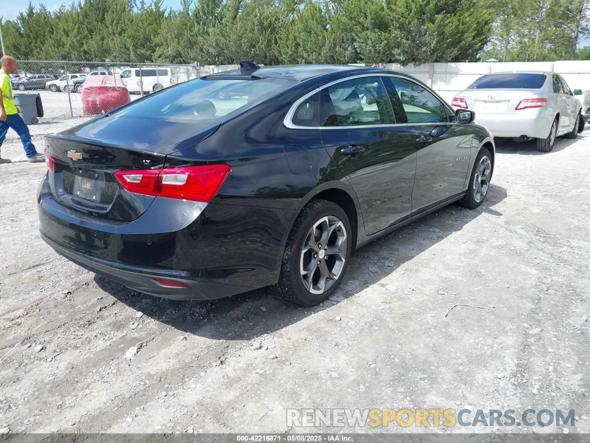 4 Фотография поврежденного автомобиля 1G1ZD5ST7RF121658 CHEVROLET MALIBU 2024