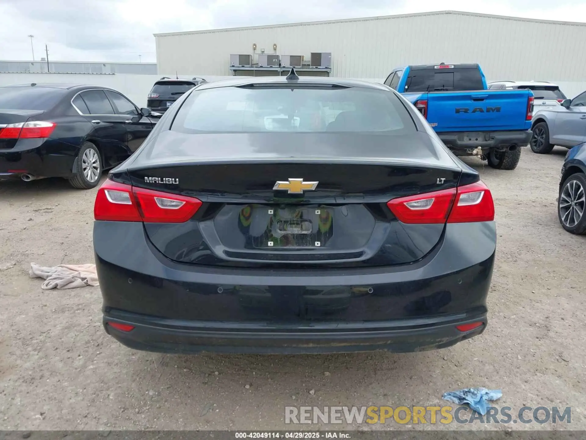 17 Фотография поврежденного автомобиля 1G1ZD5ST7RF231061 CHEVROLET MALIBU 2024