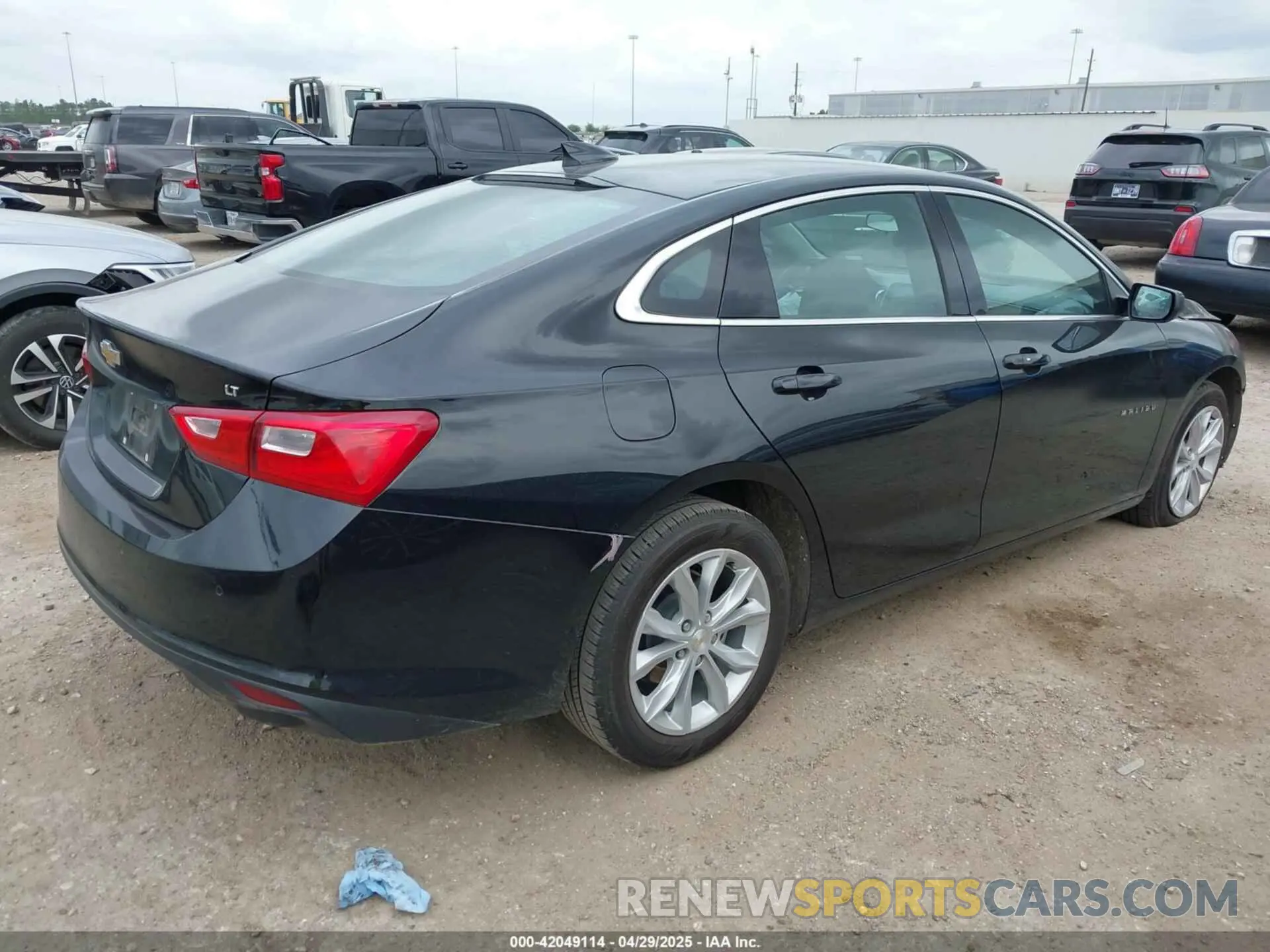 4 Фотография поврежденного автомобиля 1G1ZD5ST7RF231061 CHEVROLET MALIBU 2024