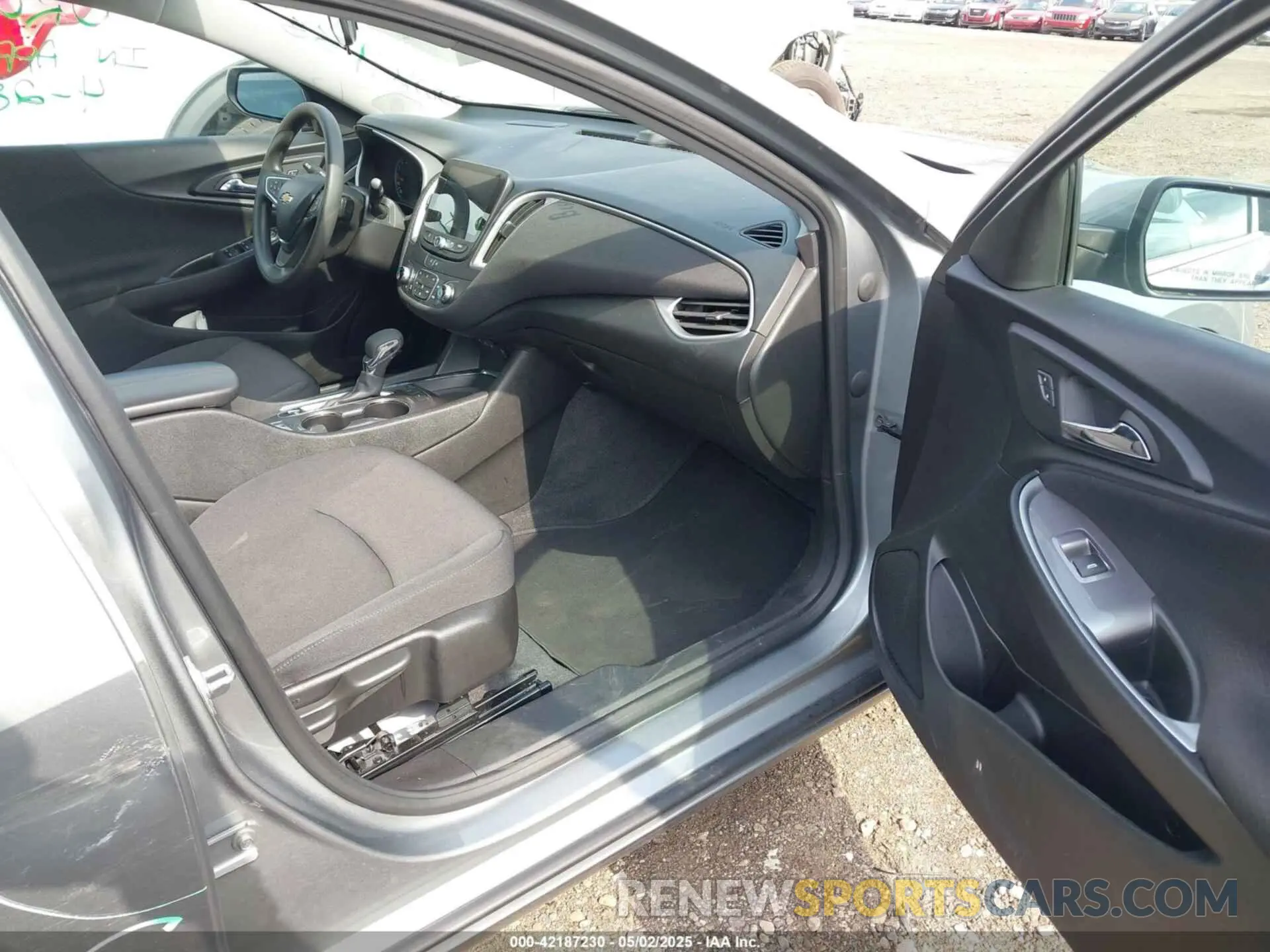 5 Фотография поврежденного автомобиля 1G1ZD5ST8RF168875 CHEVROLET MALIBU 2024
