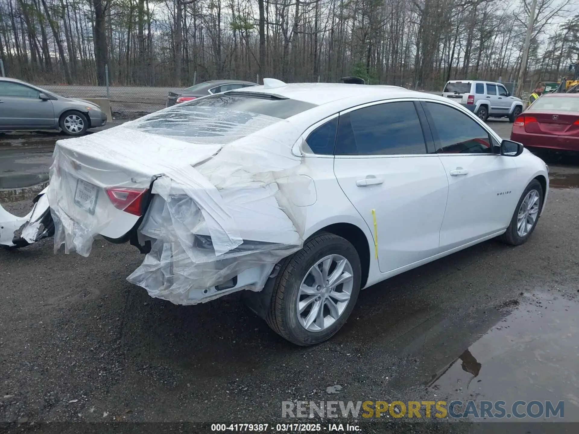 4 Photograph of a damaged car 1G1ZD5ST8RF172411 CHEVROLET MALIBU 2024
