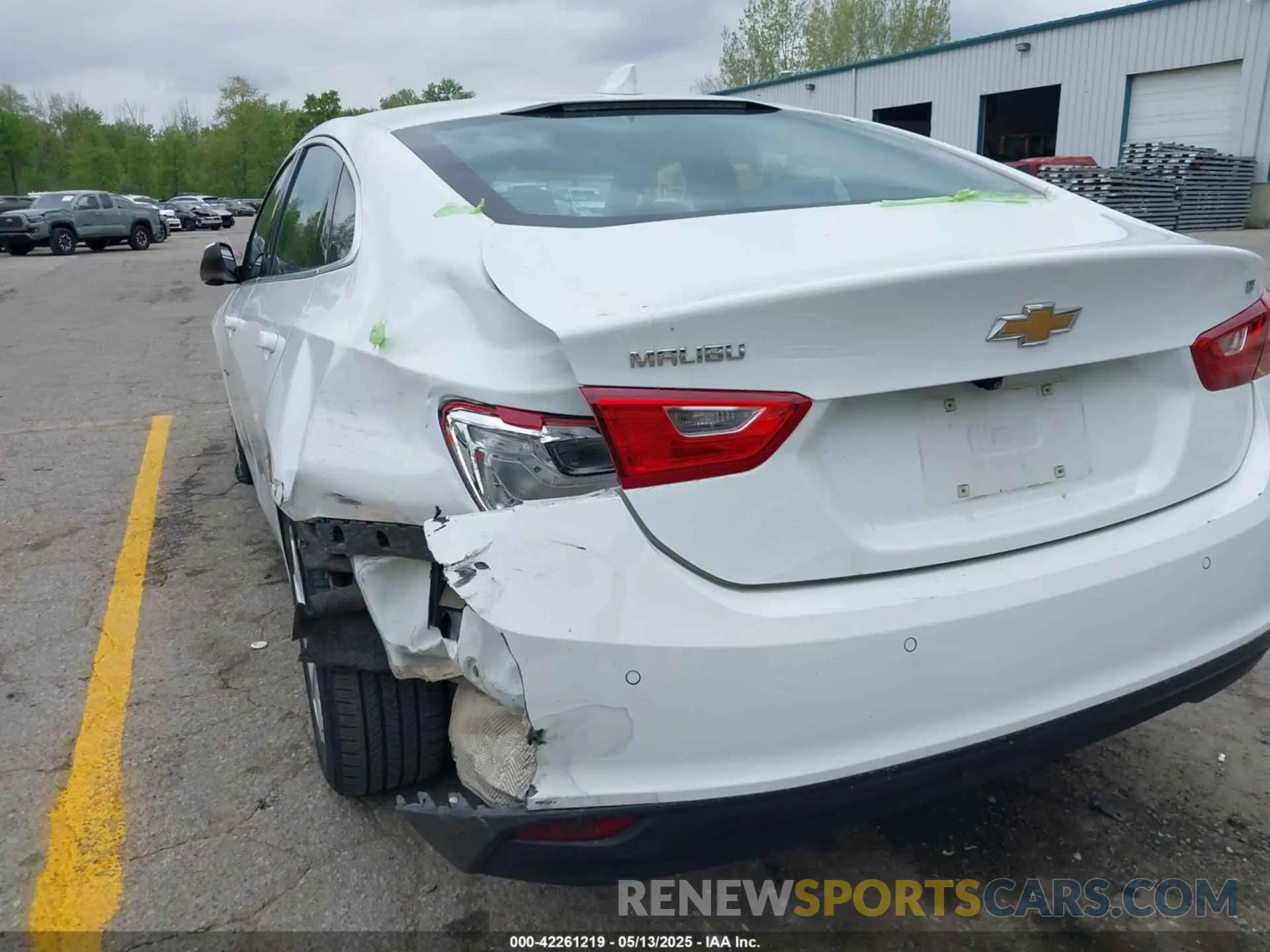 17 Photograph of a damaged car 1G1ZD5ST9RF127736 CHEVROLET MALIBU 2024