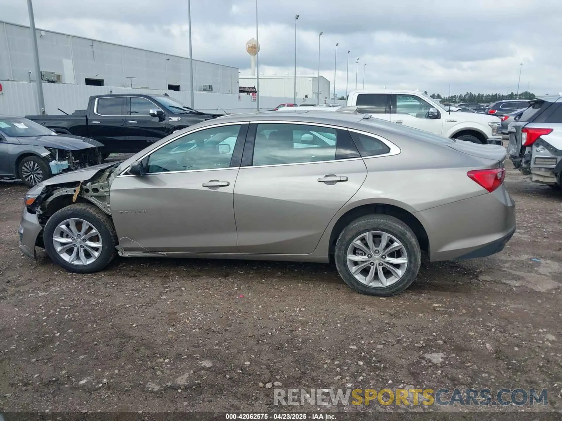 14 Photograph of a damaged car 1G1ZD5STXRF114820 CHEVROLET MALIBU 2024