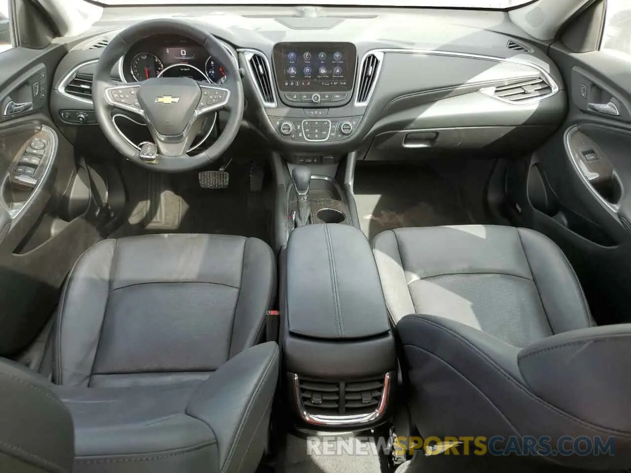 8 Photograph of a damaged car 1G1ZE5ST2RF152748 CHEVROLET MALIBU 2024