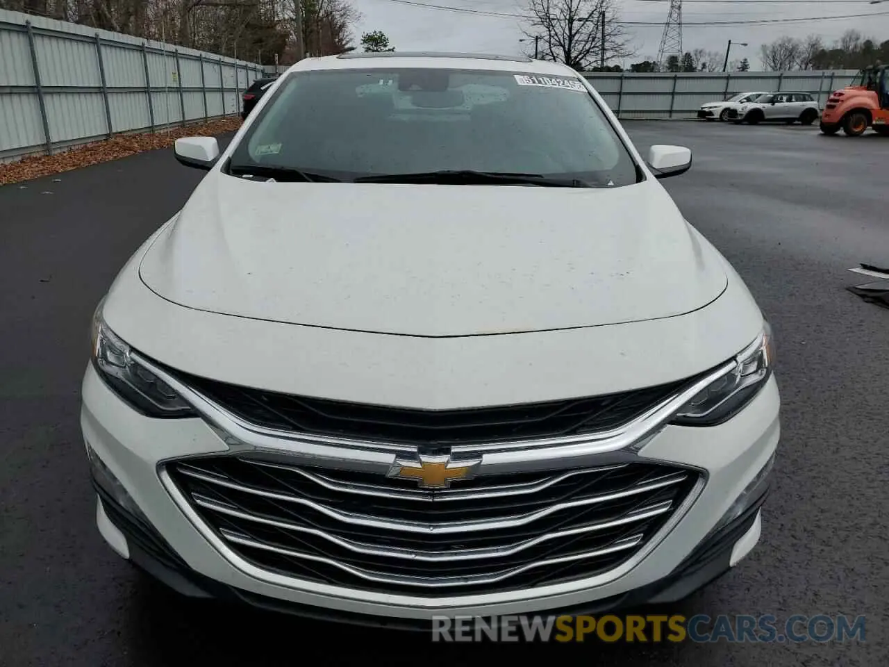 5 Photograph of a damaged car 1G1ZE5ST3RF204338 CHEVROLET MALIBU 2024