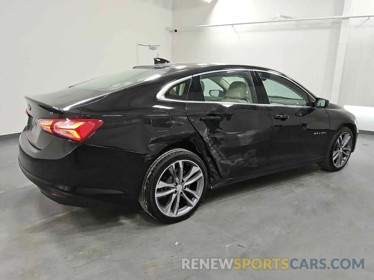 3 Photograph of a damaged car 1G1ZE5ST6RF214720 CHEVROLET MALIBU 2024