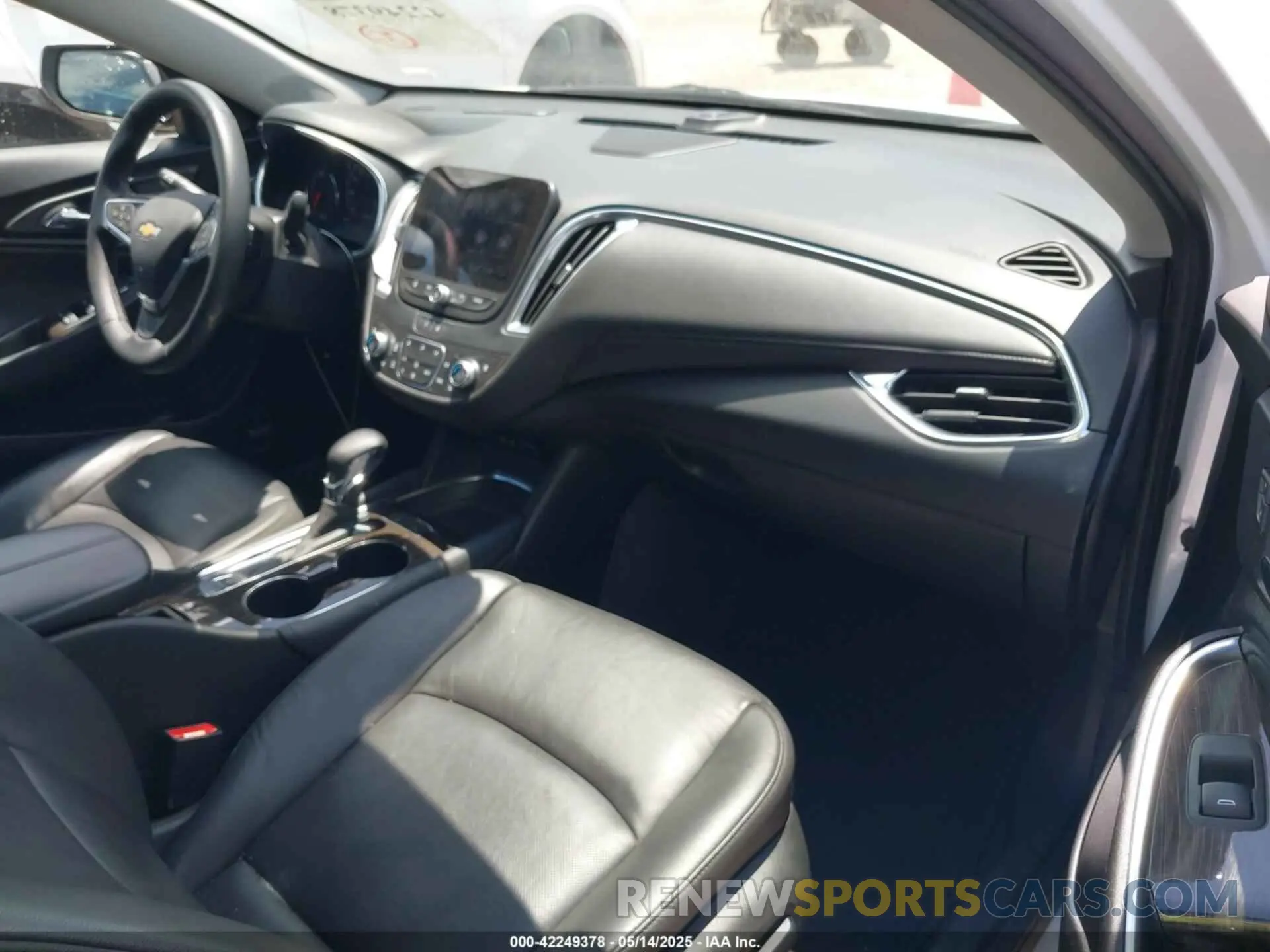 5 Photograph of a damaged car 1G1ZE5ST7RF171571 CHEVROLET MALIBU 2024