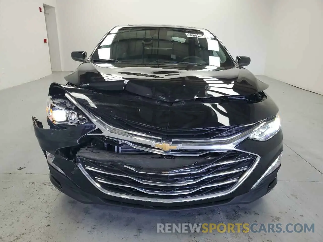 5 Photograph of a damaged car 1G1ZE5STXRF246330 CHEVROLET MALIBU 2024
