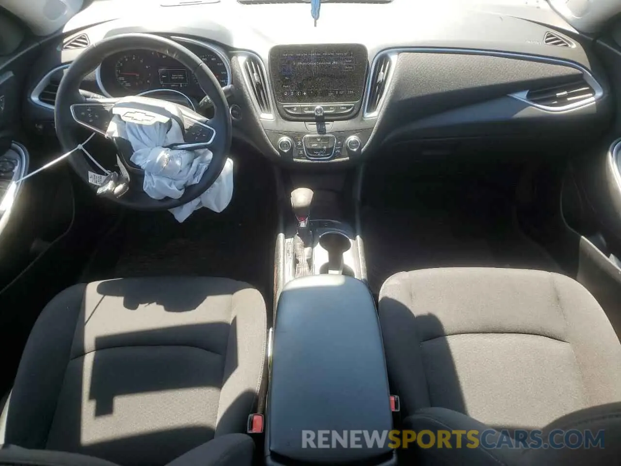8 Фотография поврежденного автомобиля 1G1ZG5ST8RF187854 CHEVROLET MALIBU 2024