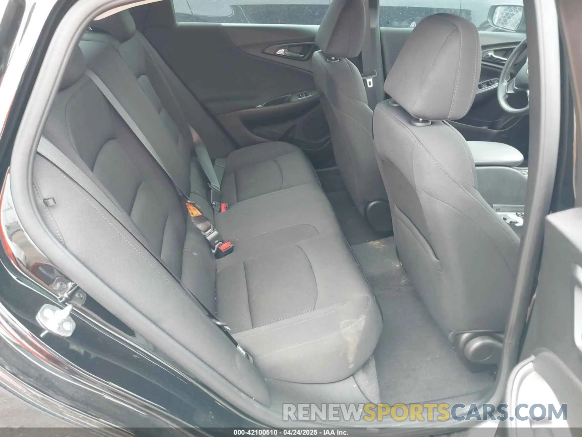 8 Photograph of a damaged car 1G1ZB5ST0SF102851 CHEVROLET MALIBU 2025