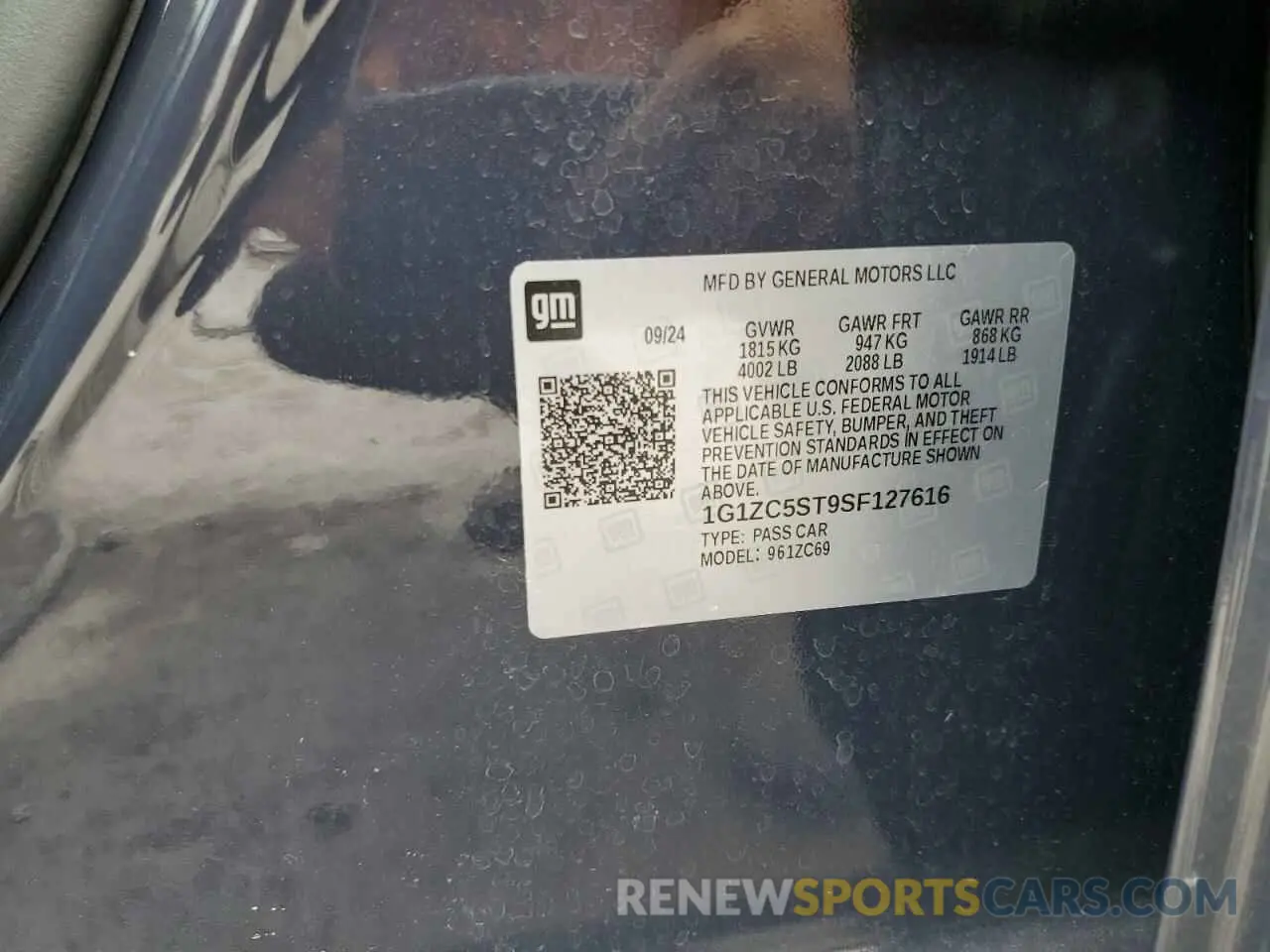 12 Photograph of a damaged car 1G1ZC5ST9SF127616 CHEVROLET MALIBU 2025