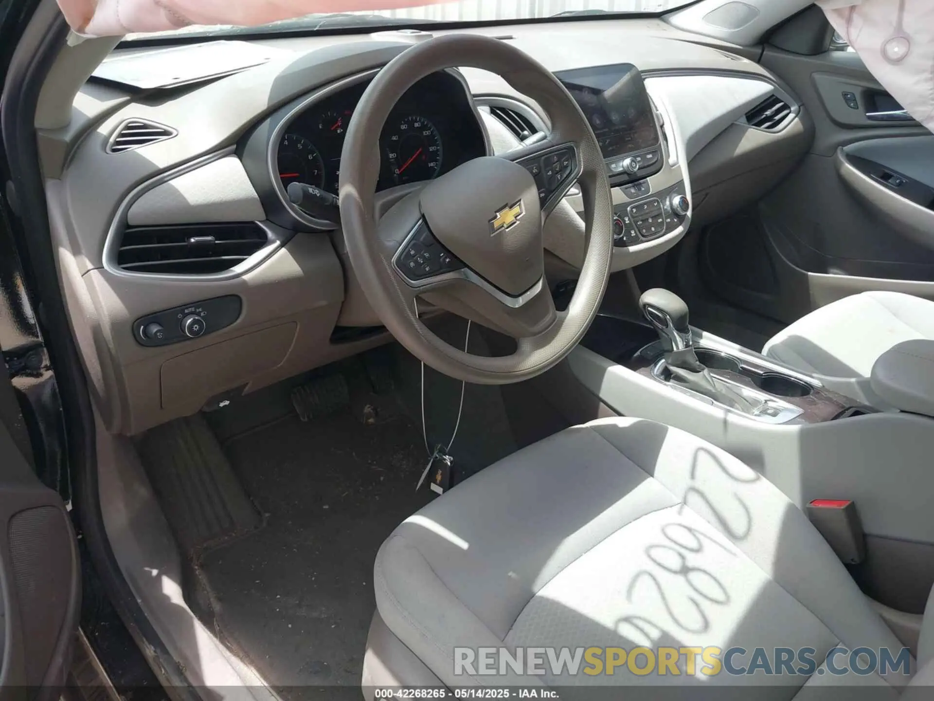 5 Фотография поврежденного автомобиля 1G1ZD5ST0SF103296 CHEVROLET MALIBU 2025
