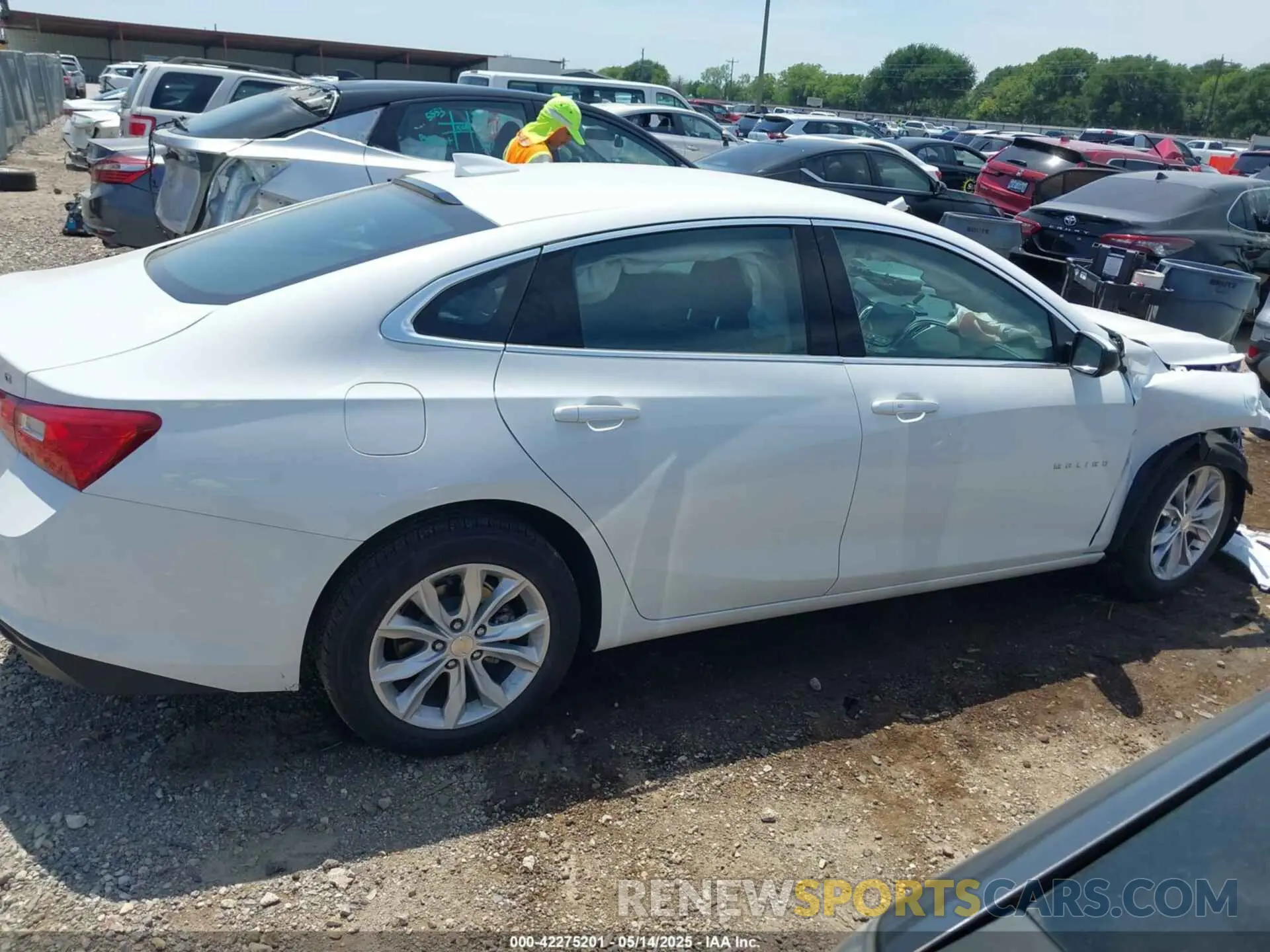 14 Фотография поврежденного автомобиля 1G1ZD5ST0SF127128 CHEVROLET MALIBU 2025