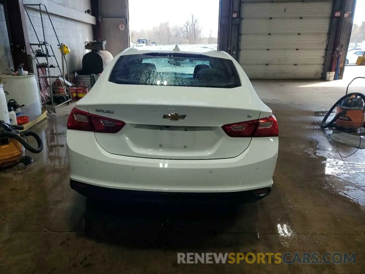 6 Photograph of a damaged car 1G1ZD5ST2SF132167 CHEVROLET MALIBU 2025