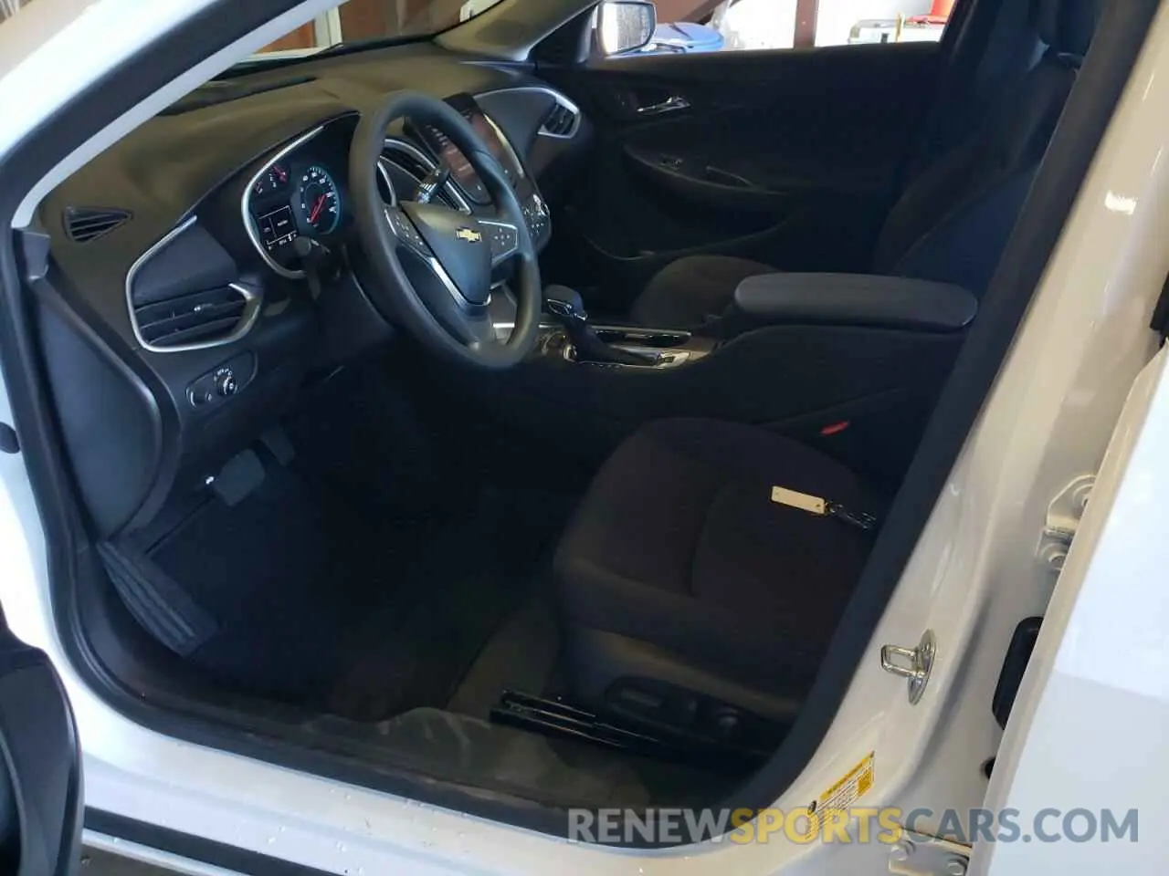 7 Фотография поврежденного автомобиля 1G1ZD5ST2SF154329 CHEVROLET MALIBU 2025