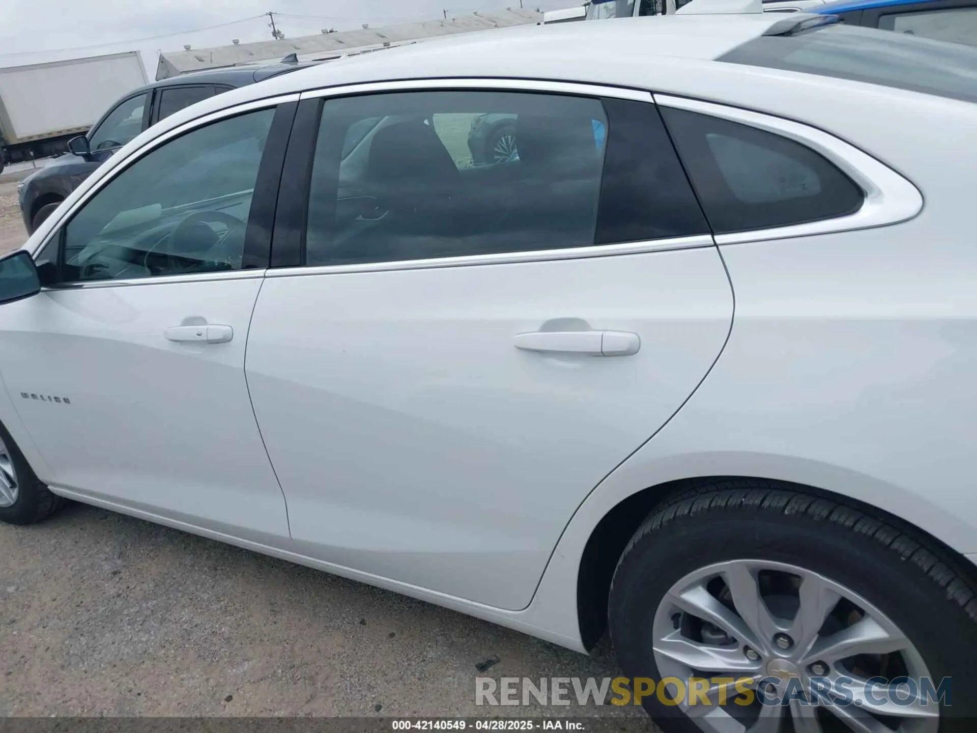 14 Фотография поврежденного автомобиля 1G1ZD5ST5SF130350 CHEVROLET MALIBU 2025