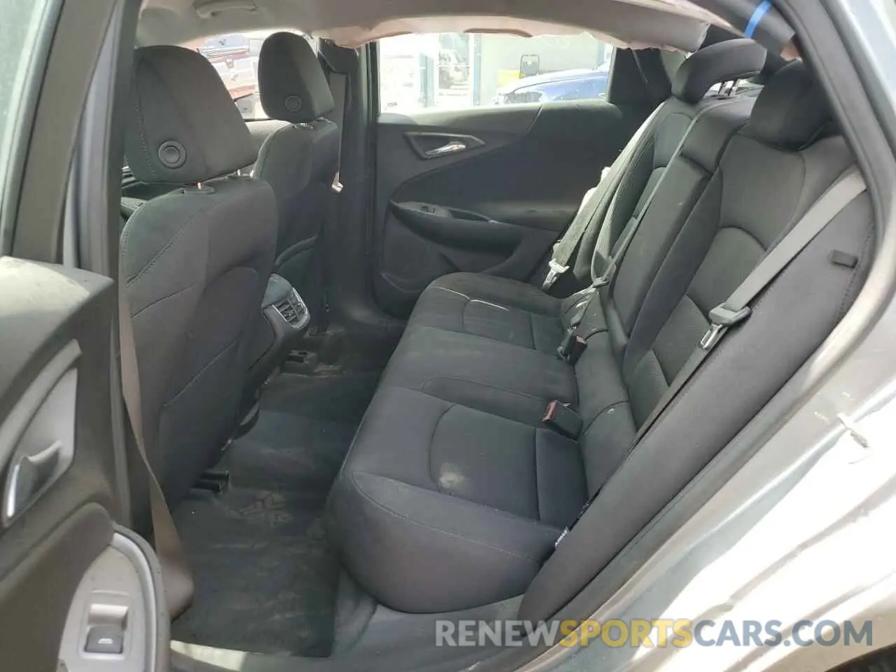 10 Photograph of a damaged car 1G1ZD5ST8SF139365 CHEVROLET MALIBU 2025