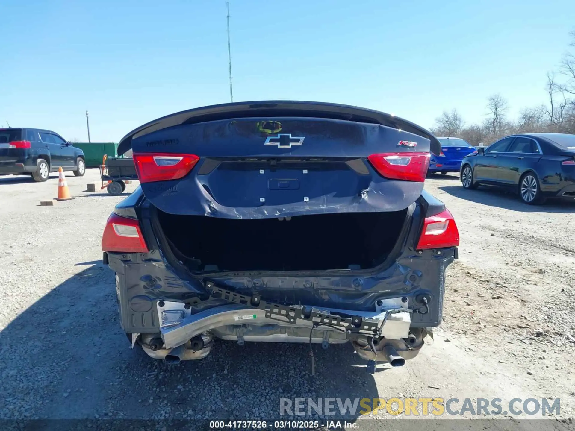 17 Photograph of a damaged car 1G1ZG5ST1SF116338 CHEVROLET MALIBU 2025