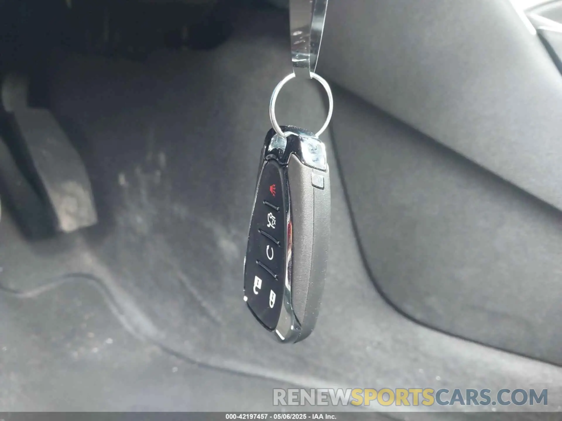11 Photograph of a damaged car 1G1ZG5ST2SF150806 CHEVROLET MALIBU 2025